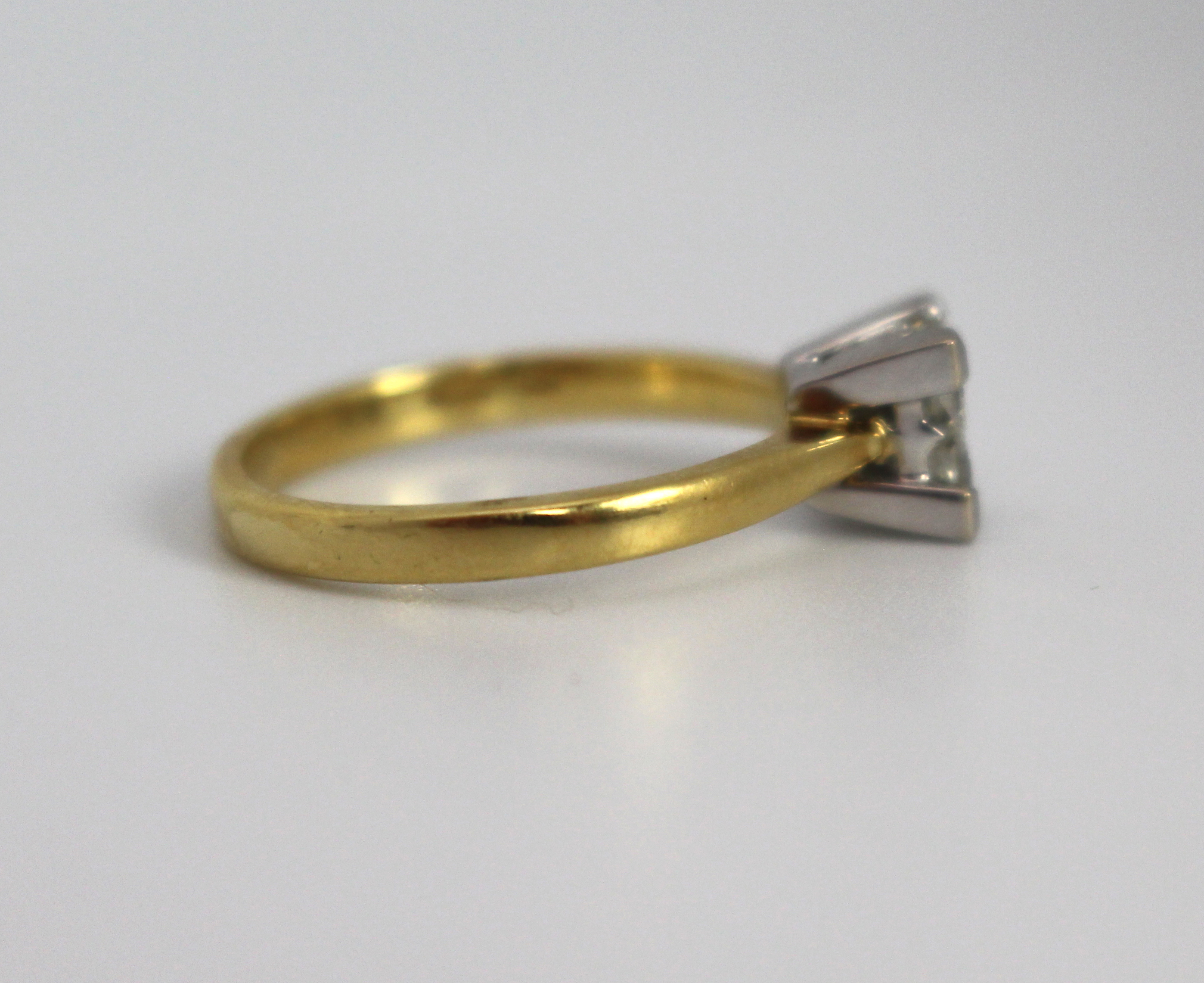 Vintage 0.50 Carat Diamond Cluster Ring 18ct Gold