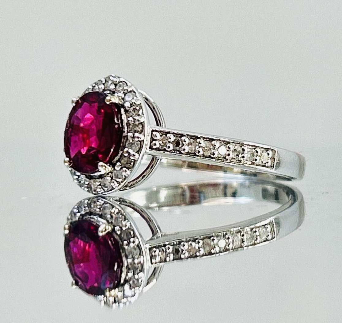 Natural Burma Ruby Unheated/Untreated With Natural Diamonds & 18k Gold