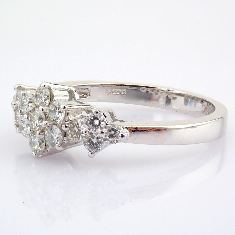 Natural Diamond 18K White Gold Ring