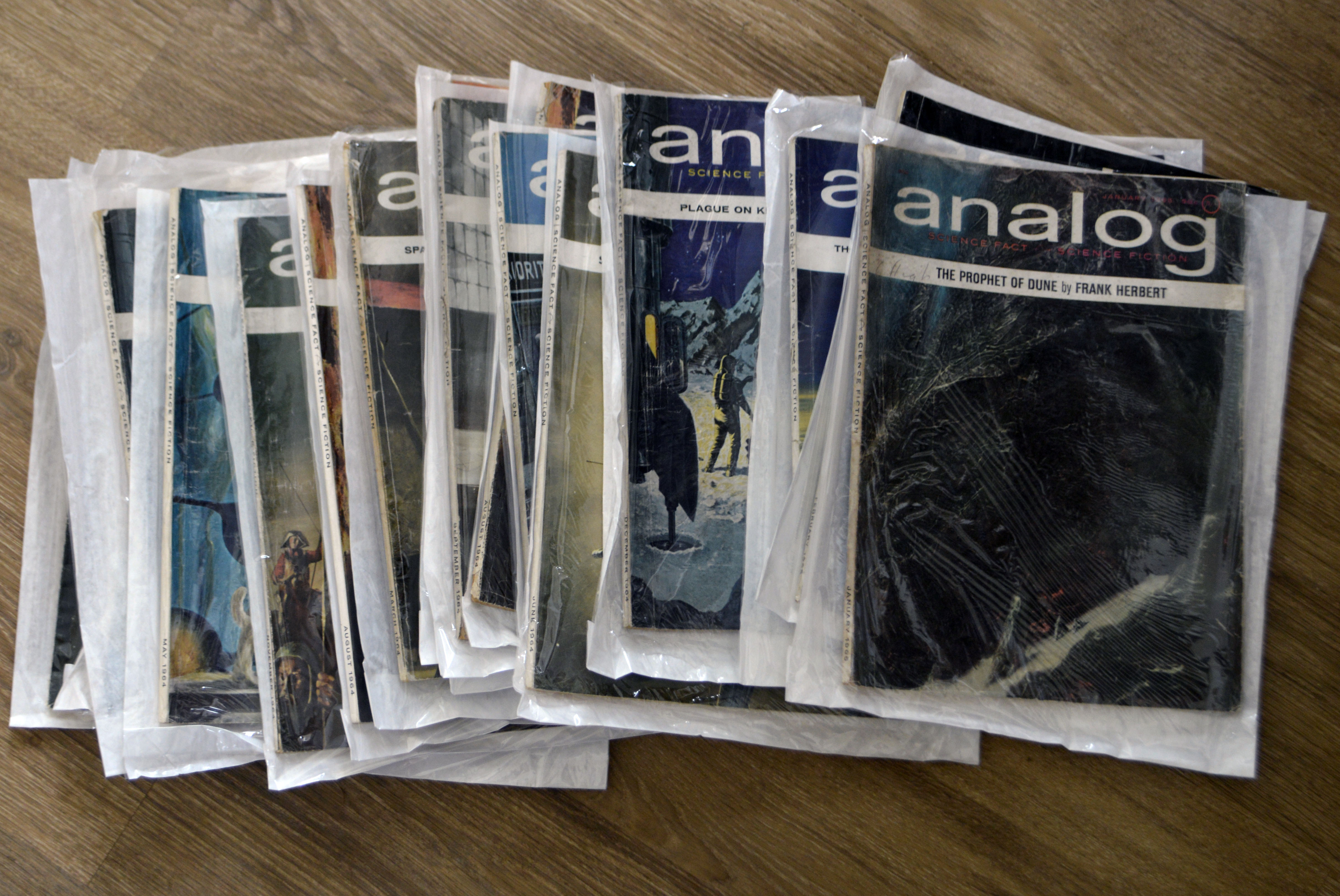 [Books} Analog Science Fact and Fiction 18 Large Format Editions Including Frank Herbert's Dune