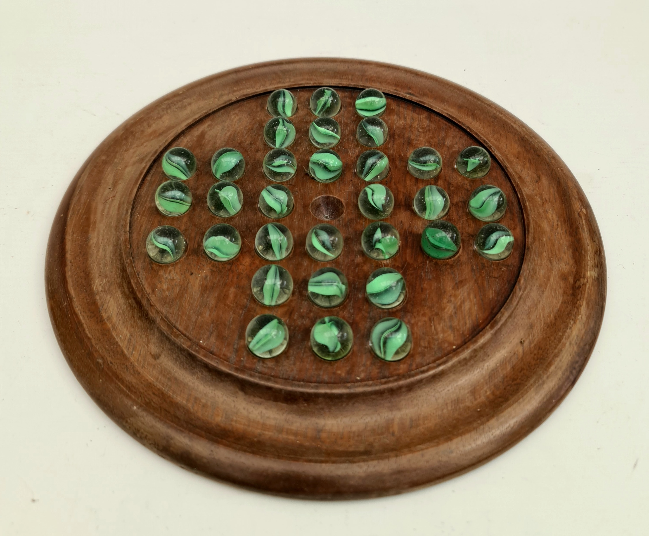 Vintage Solitaire Board Game With Marbles Vintage Solitaire Board Game With Marbles.Measures 10