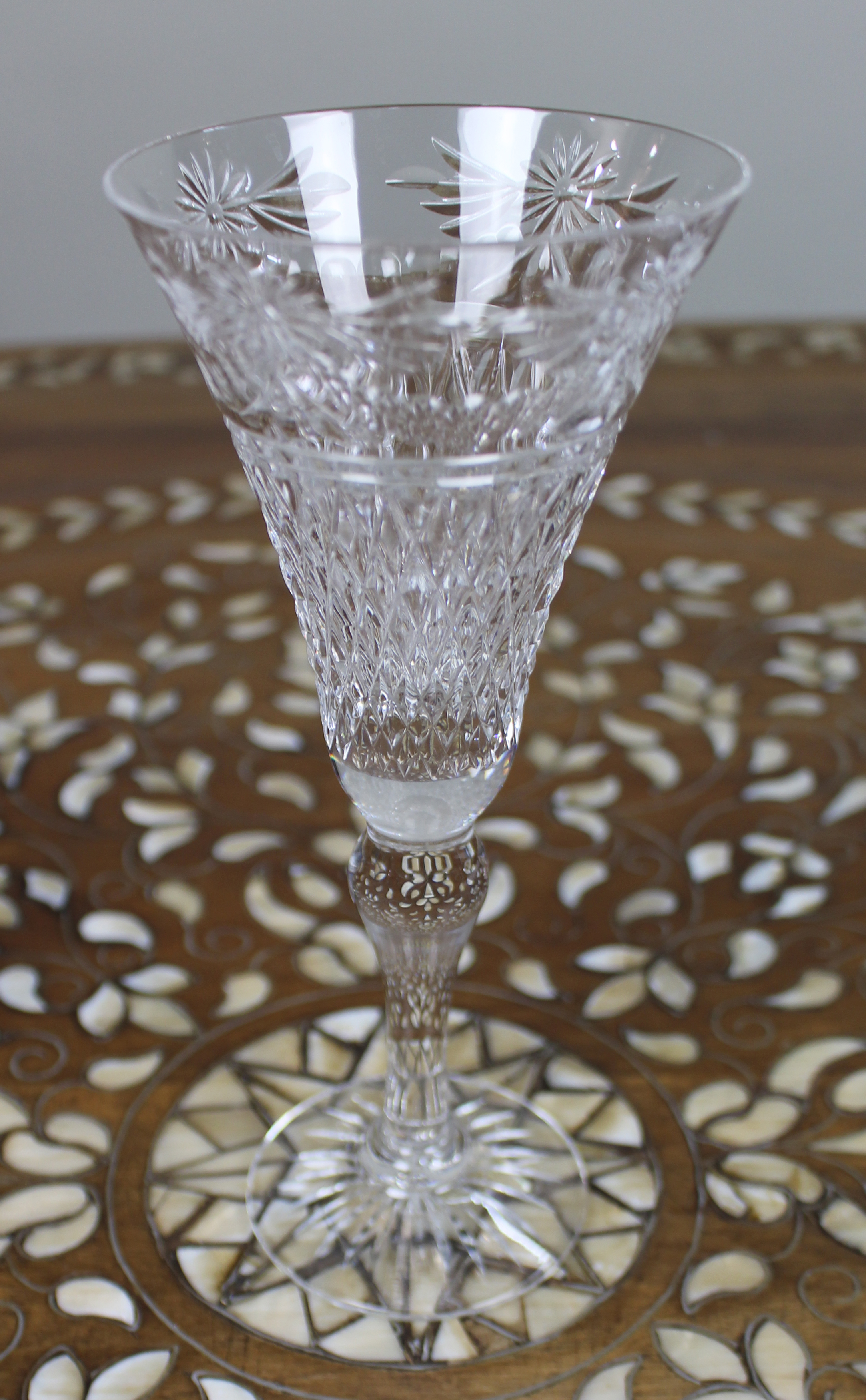 Set of 6 Fine Stuart Crystal Beaconsfield Cut Wine Glasses