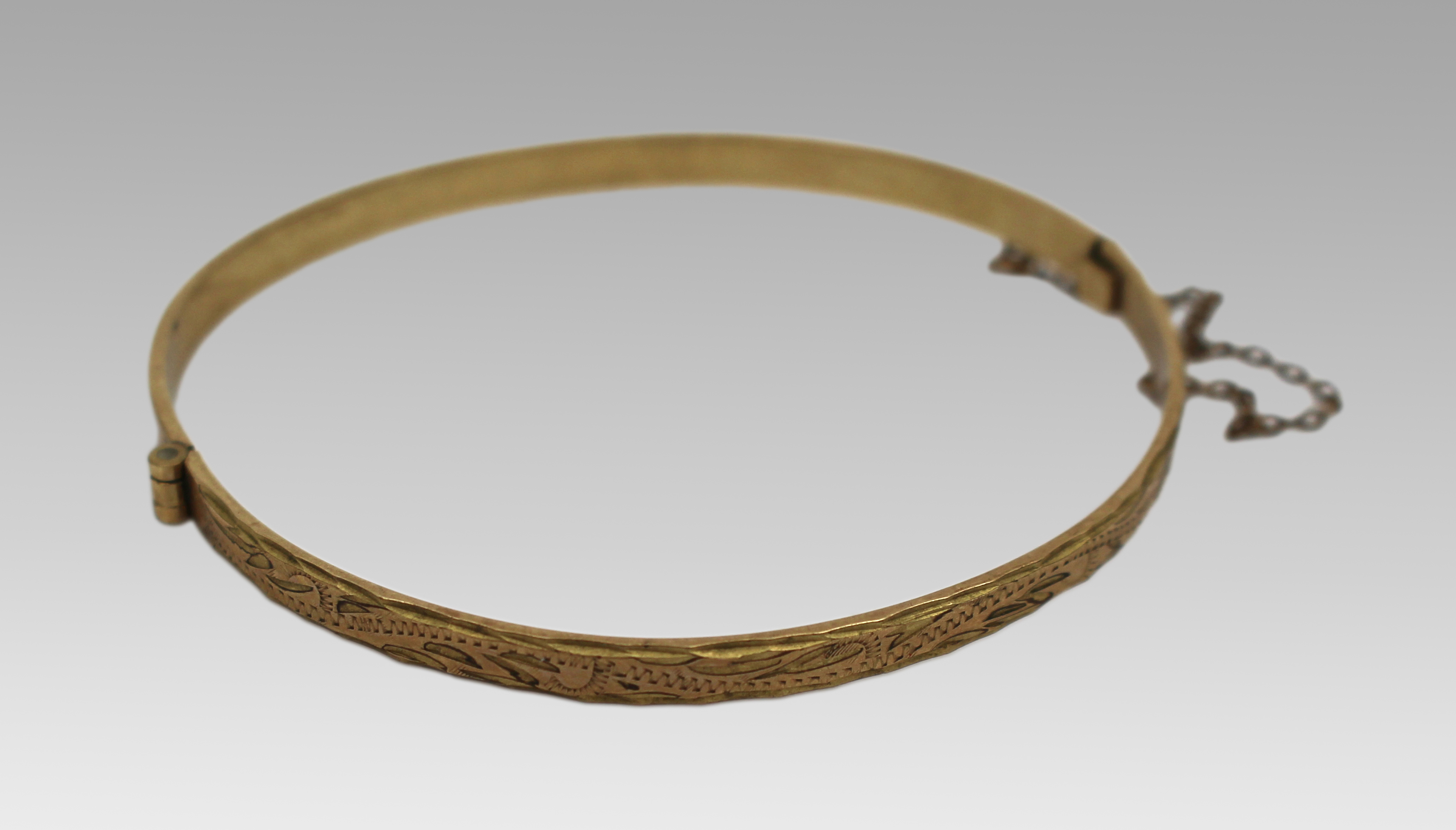 Vintage 9ct Rolled Gold Bangle – c.1960s