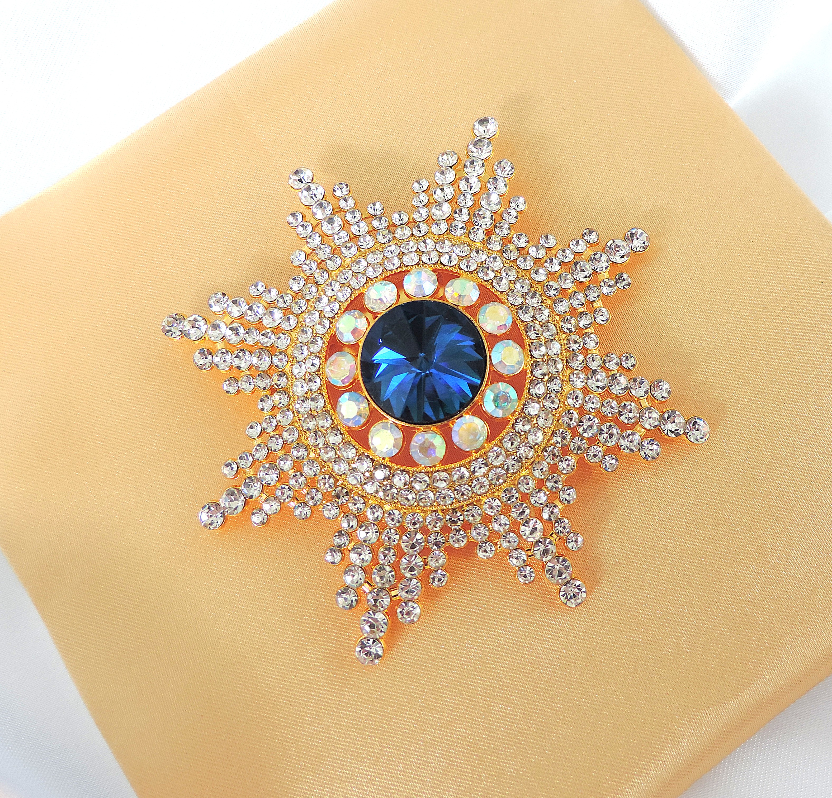 Vintage Style Blue & White Crystal Brooch 7cmx7cm