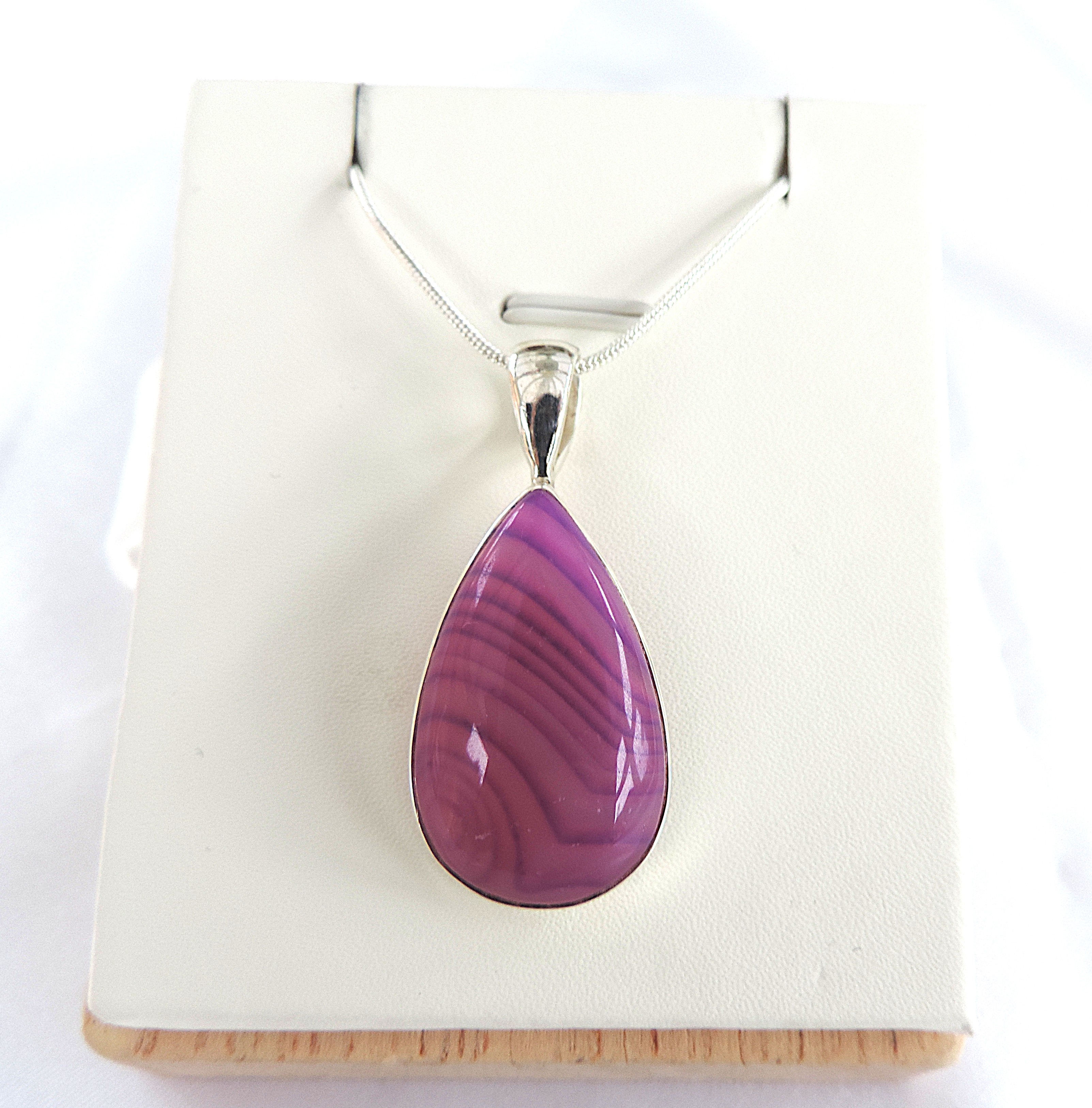925 Silver Cabochon  Purple Gemstone Teardrop Necklace 'NEW'