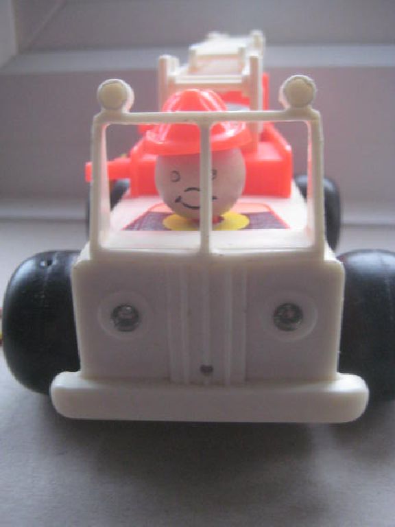Vintage Fisher Price Fire Engine, Model Number 720