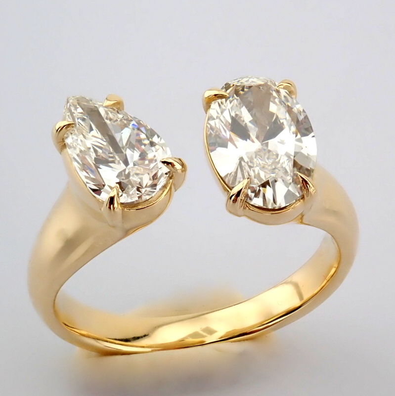 Oval Cut Lab-Grown Diamond Ring - 2.26 Total Carat (IGI Certified)