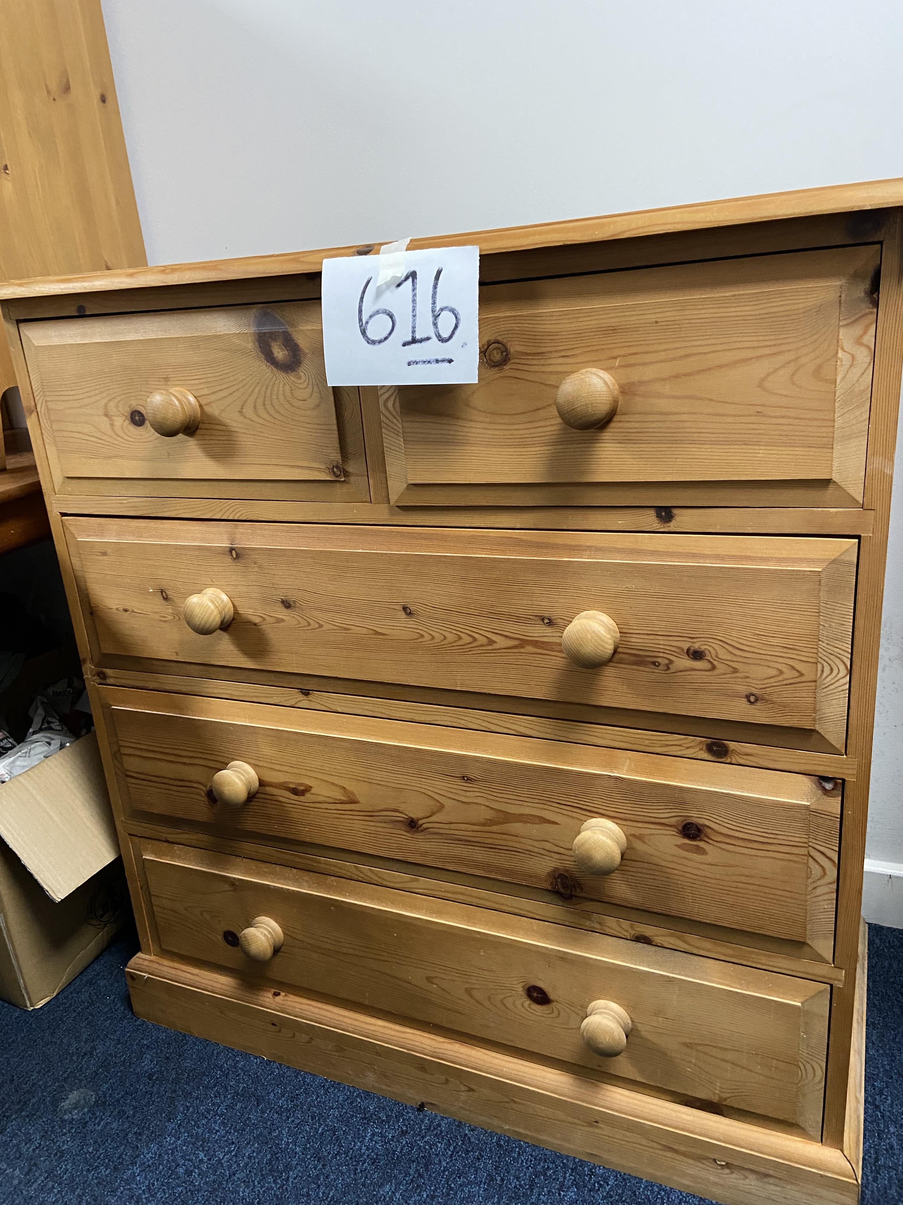 5 drawer pine chest of drawers