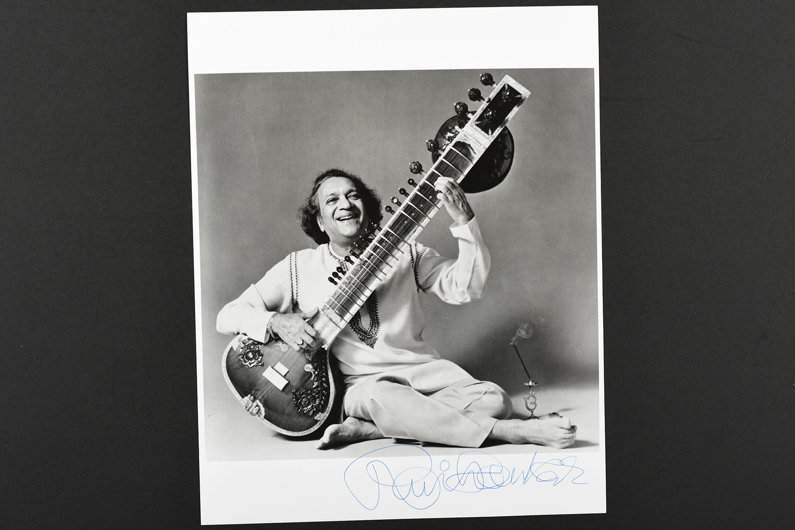 RAVI SHANKAR Original signature