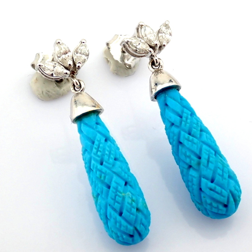 Natural Diamond 18K White Gold Earring