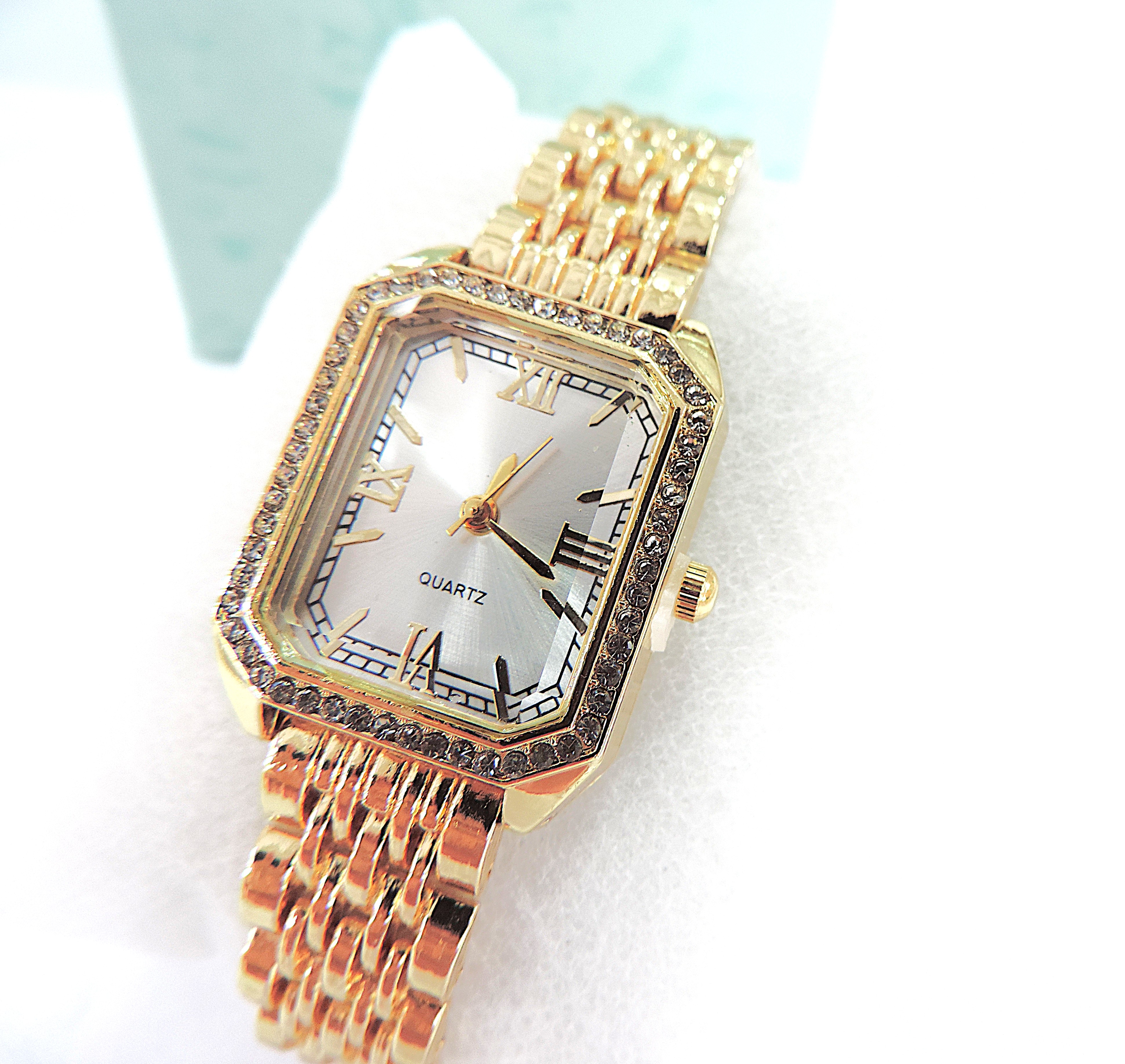 Ladies Quartz Bracelet Watch