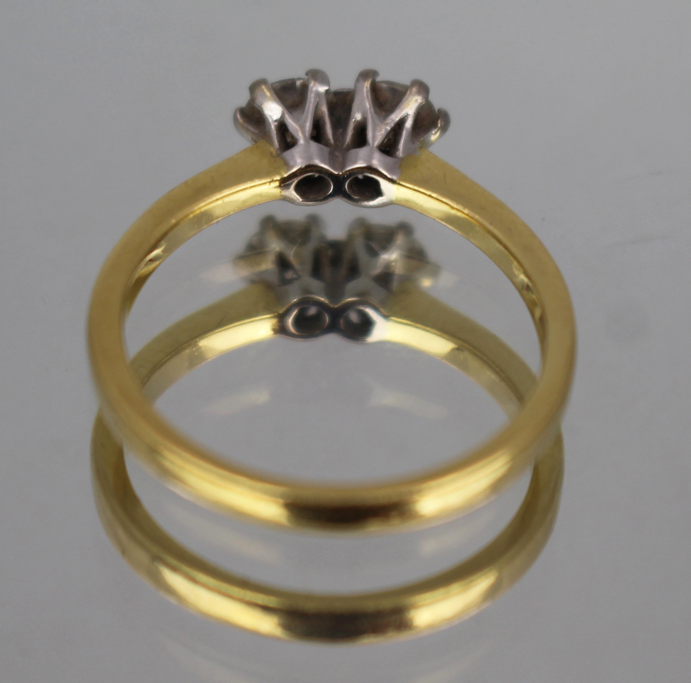 Vintage 18ct Gold Twin Diamond Ring