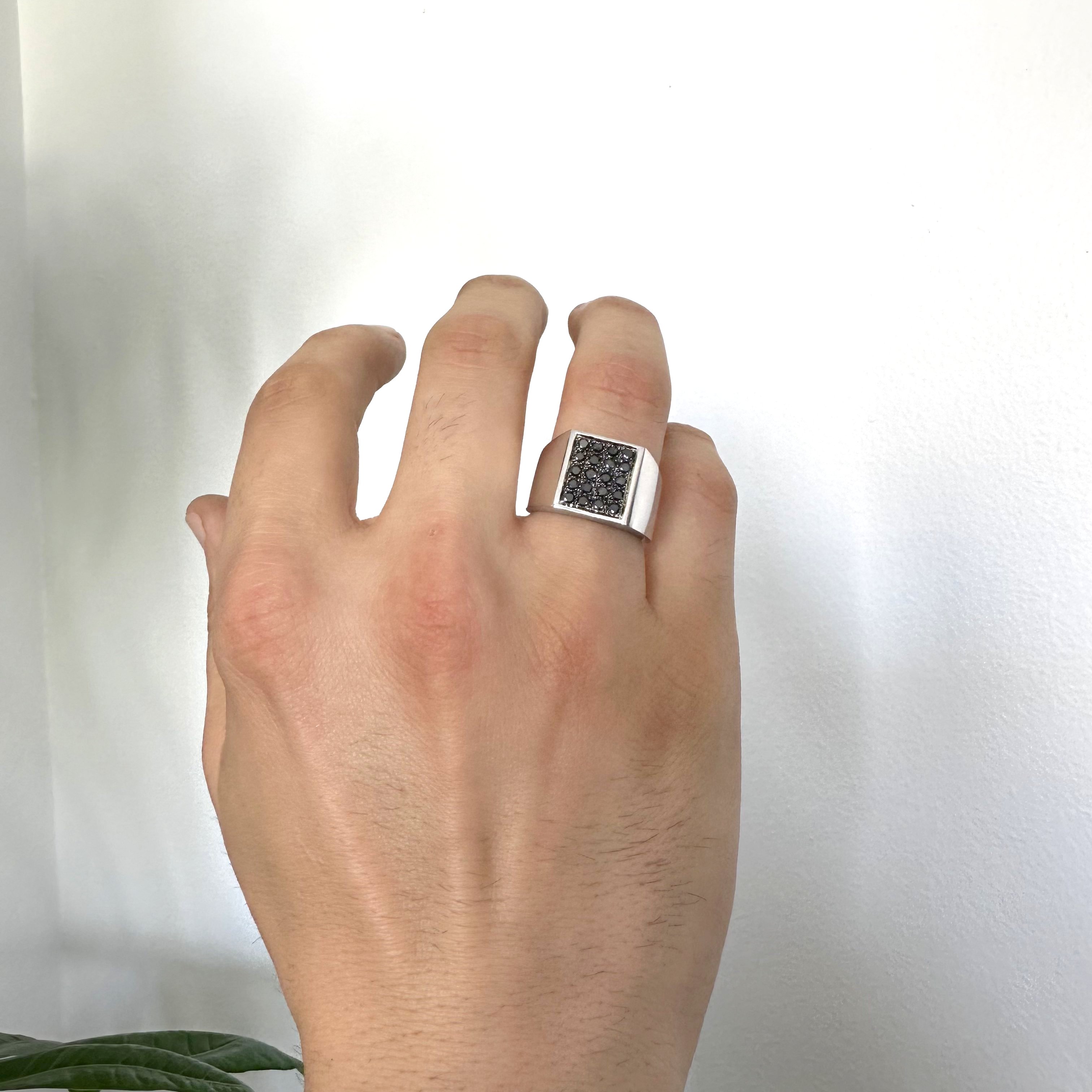Natural Diamond 18K White Gold Ring