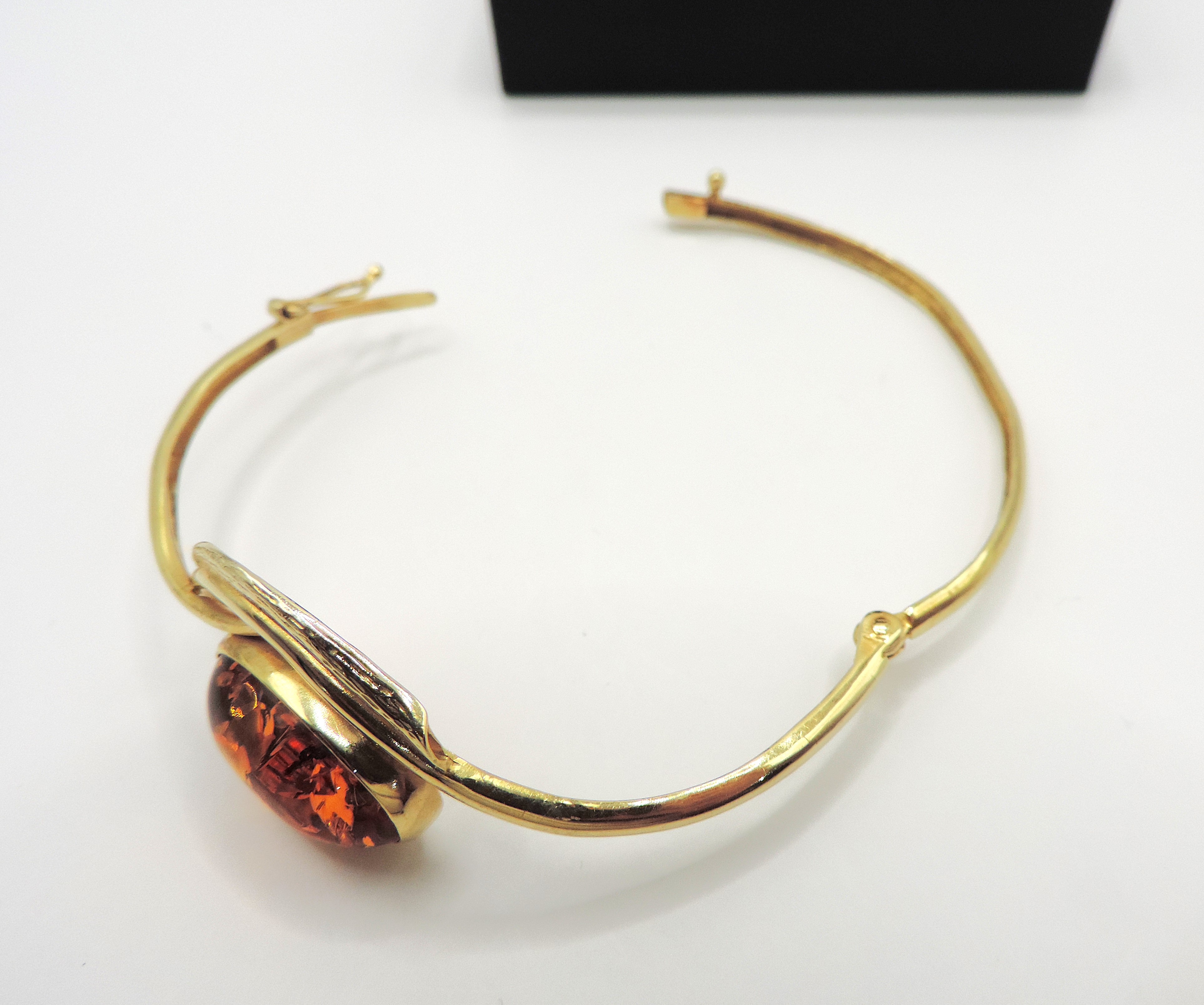 Artisan 14k Gold Cabochon Baltic Amber Bangle Gdansk Poland c.1996