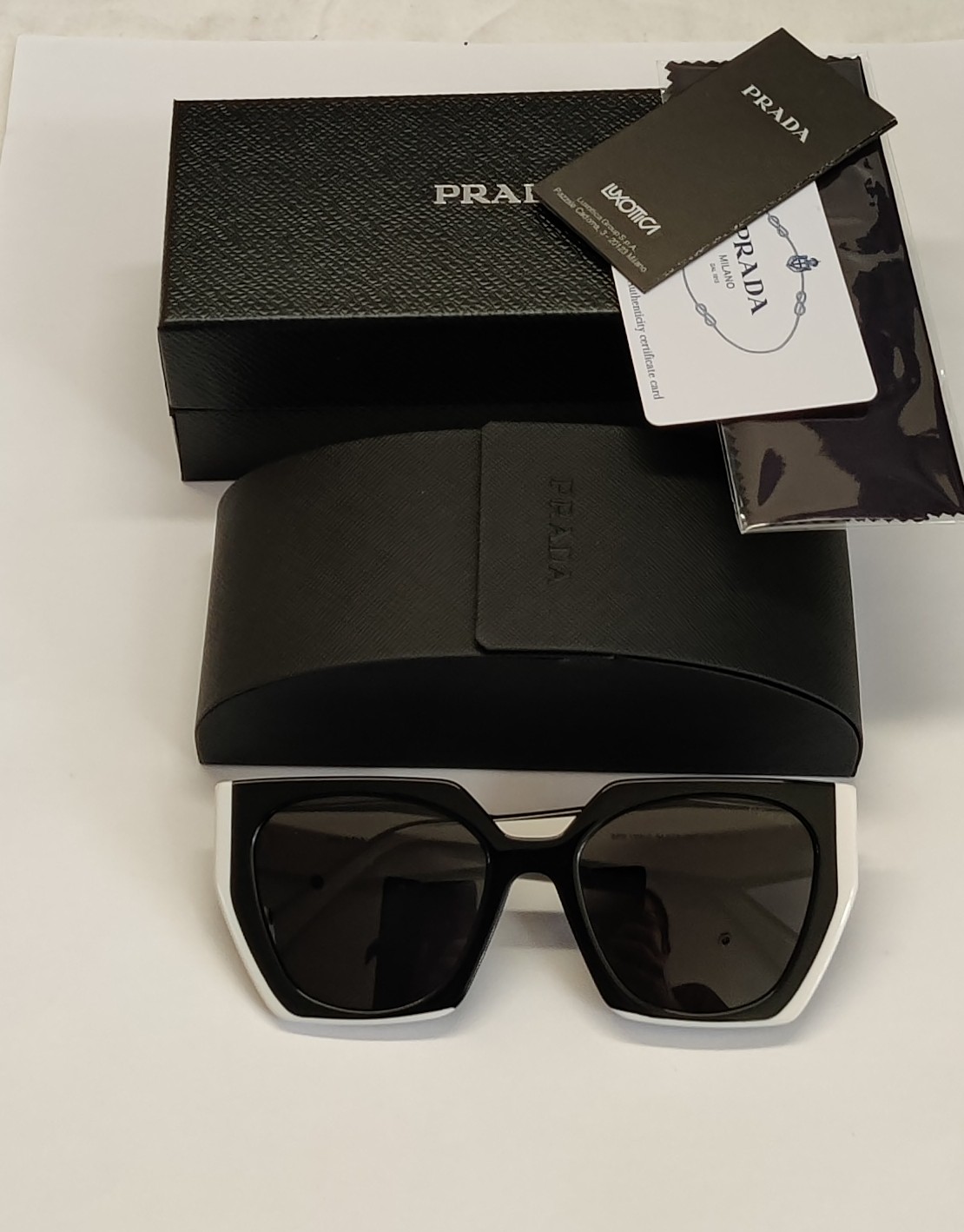 Prada SPR15W-F 09Q/5S0  *2N Sunglasses