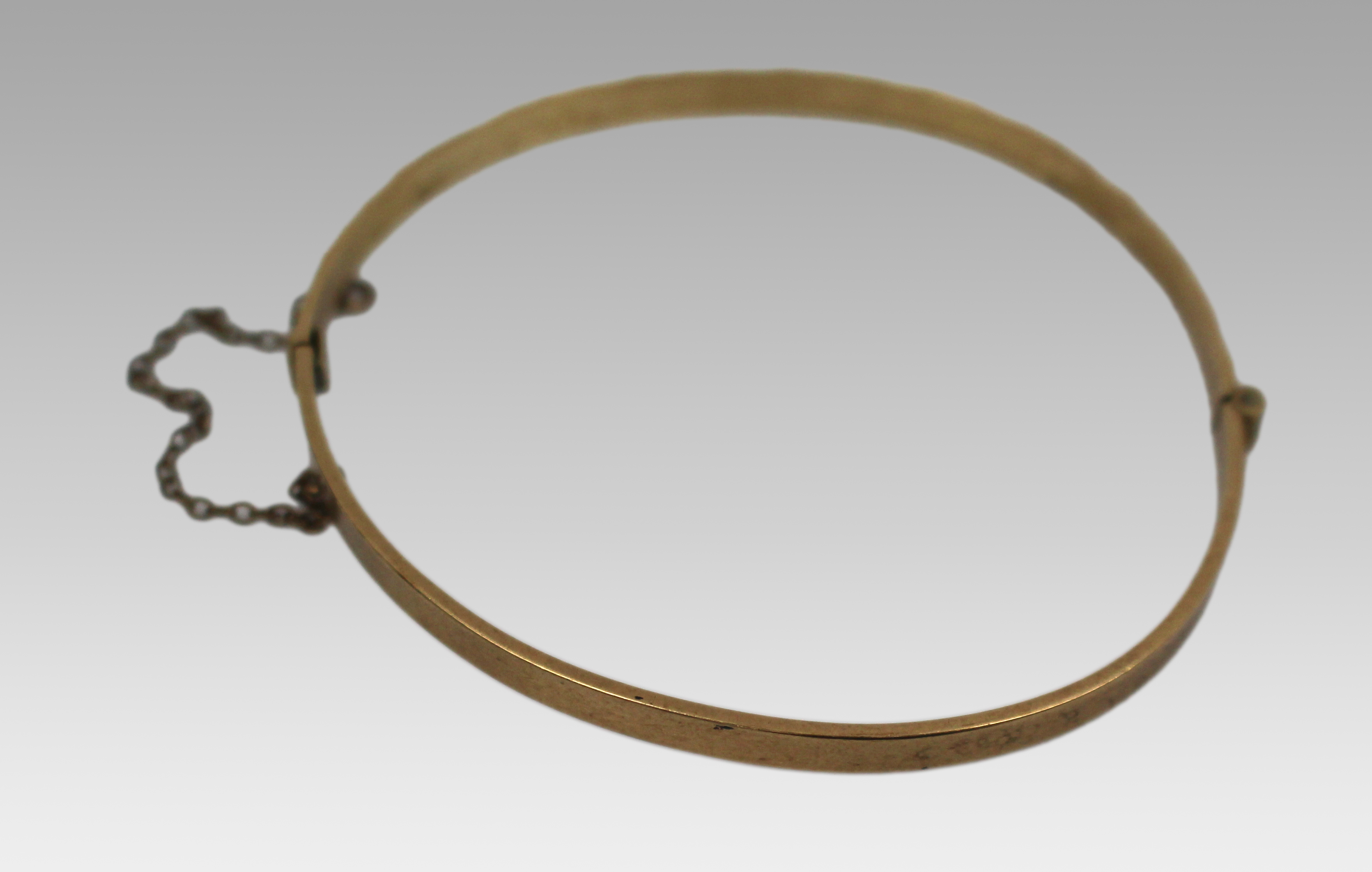 Vintage 9ct Rolled Gold Bangle – c.1960s