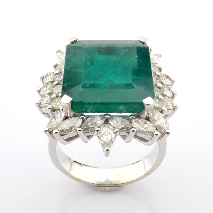 Natural Diamond 18 White Gold Ring