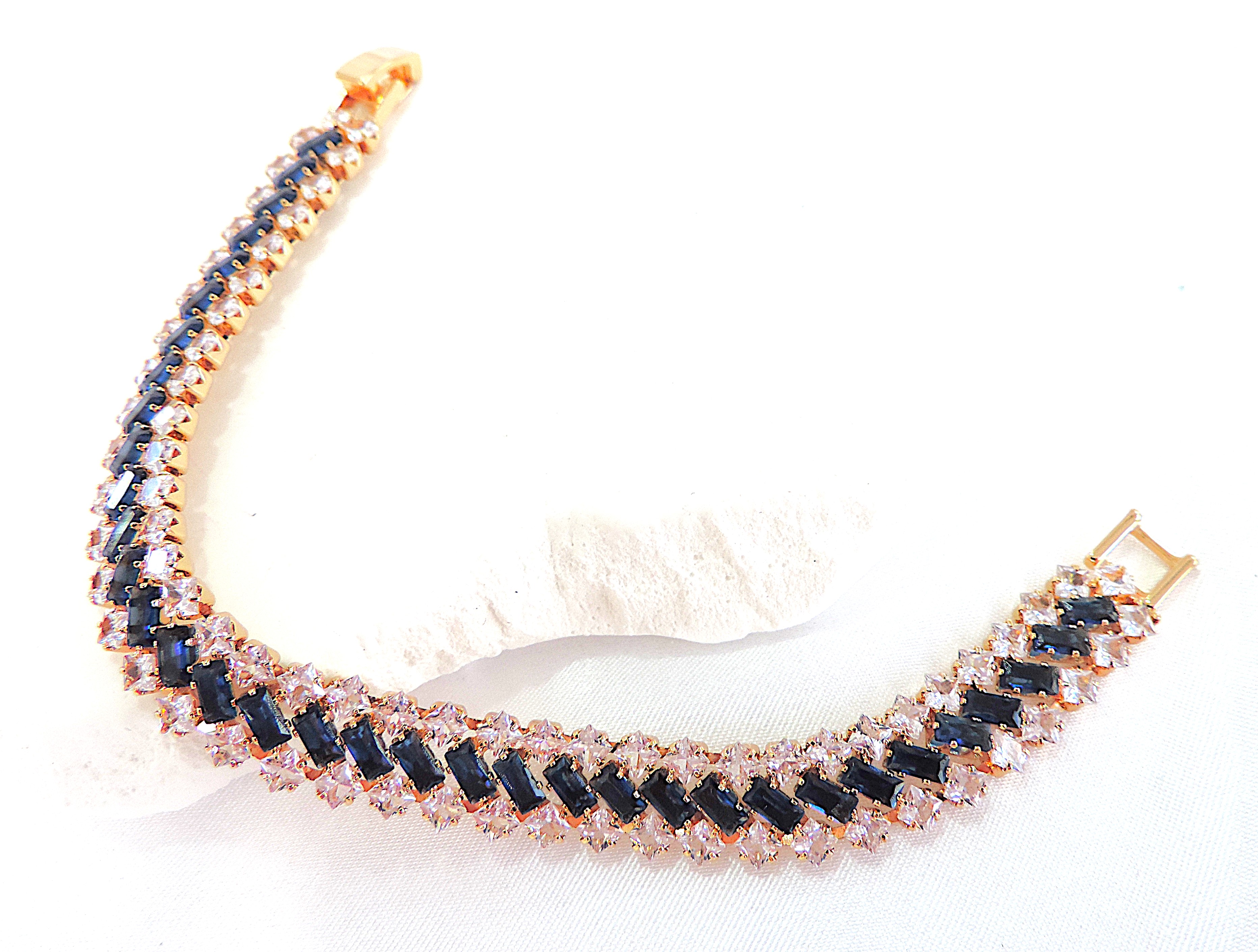 Orrevé Art Deco Style Blue & White Crystal Cocktail Bracelet 'New with Gift Box'