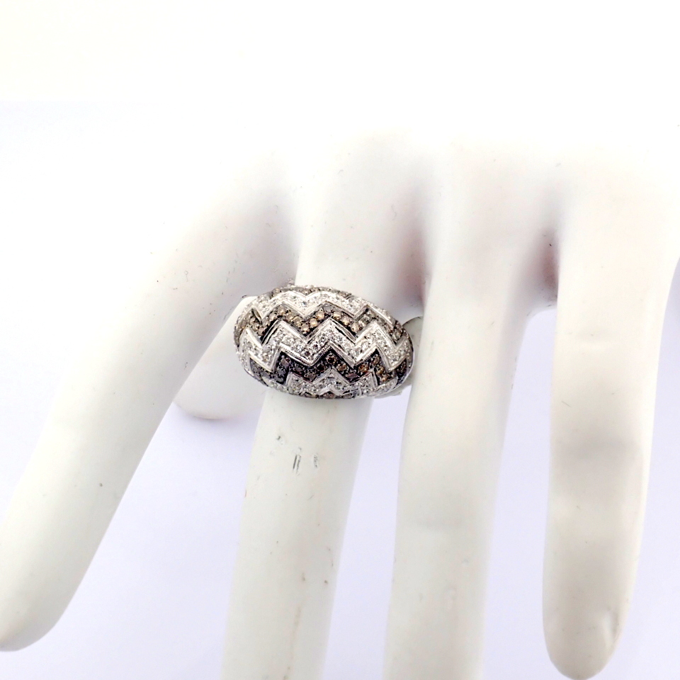 Natural Diamond 18K White Gold Ring