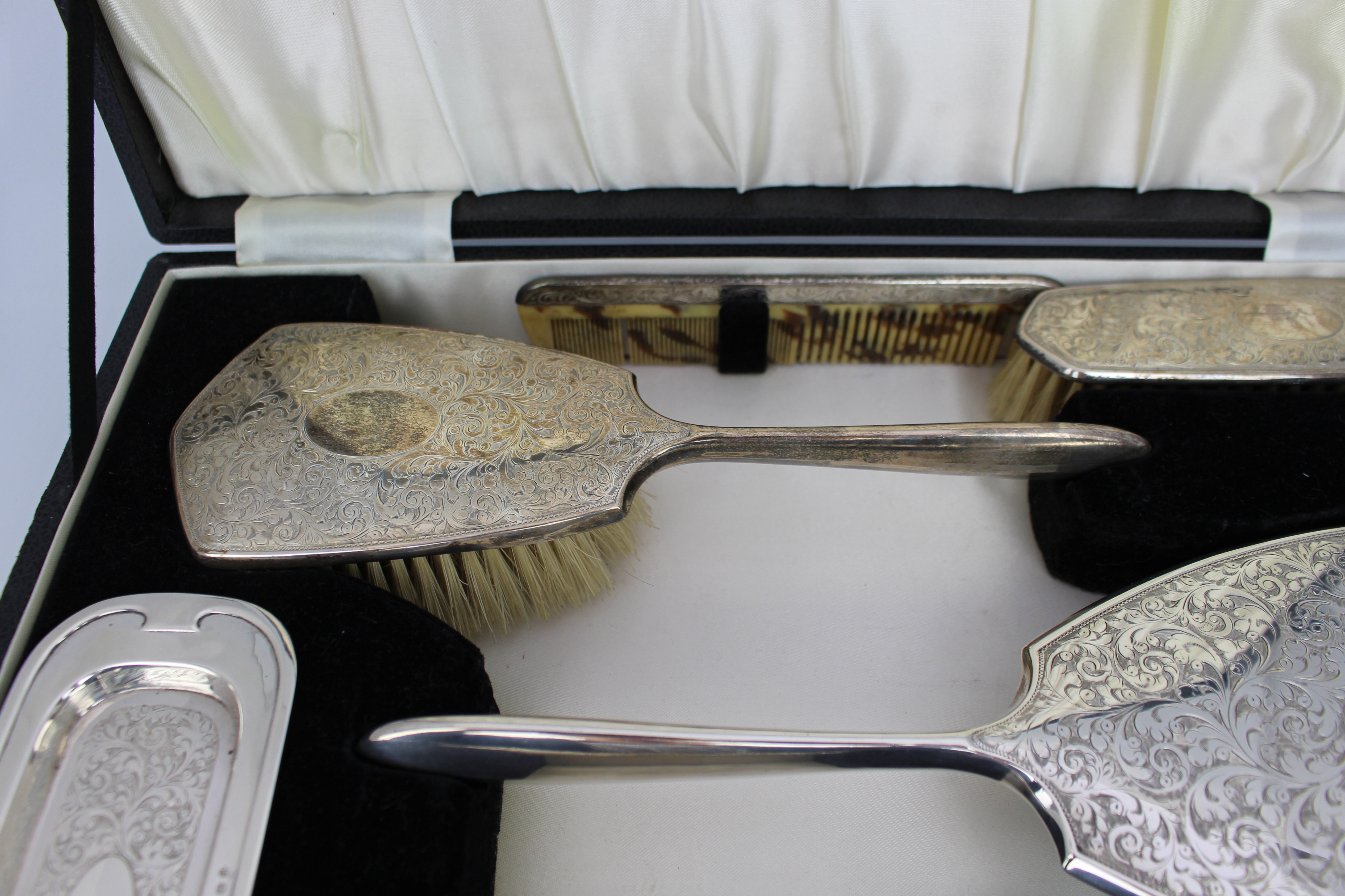 Cased Sterling Silver Vanity Set by Charles S. Green, Birmingham 1947