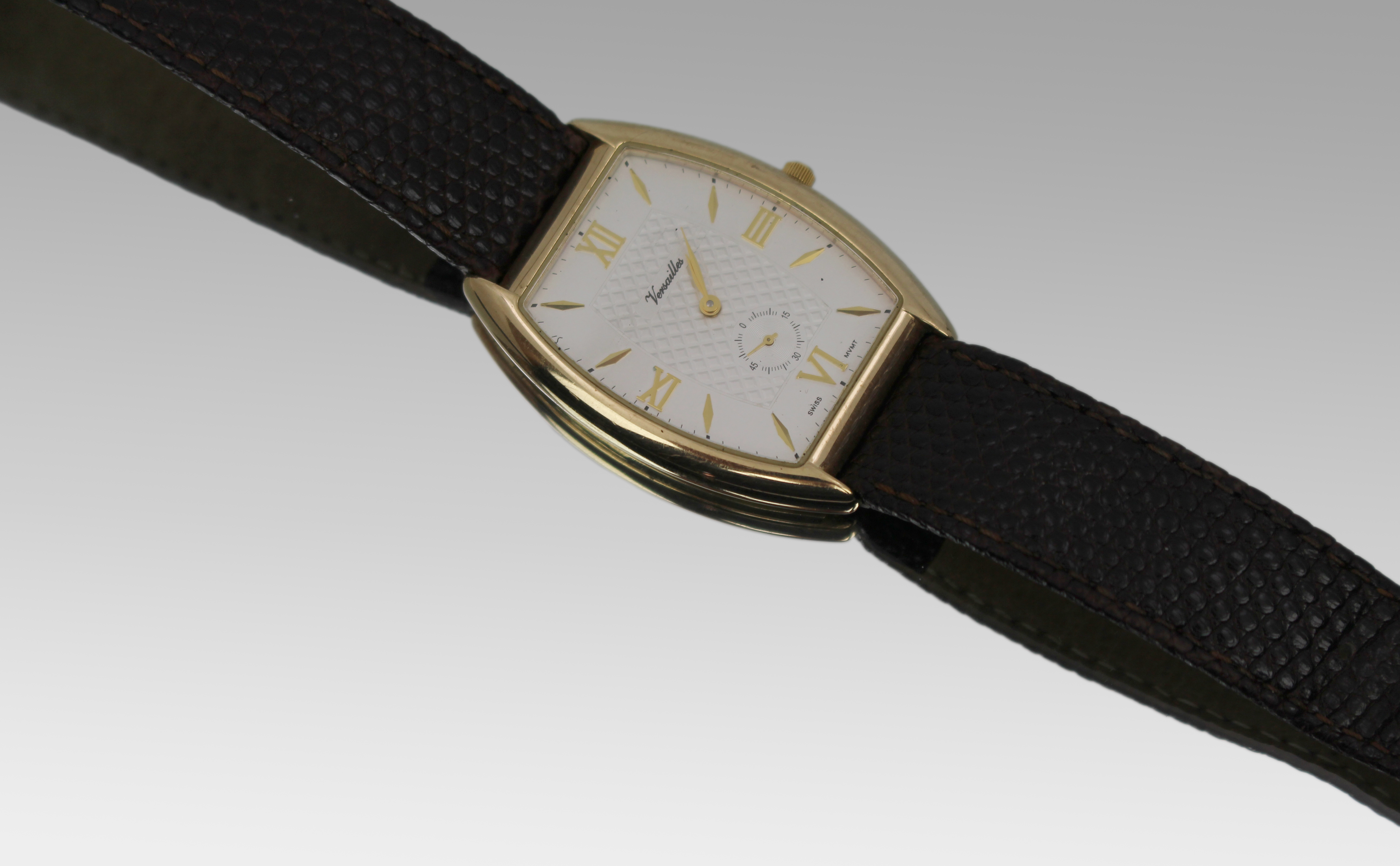 Versailles 9ct Gold Wristwatch