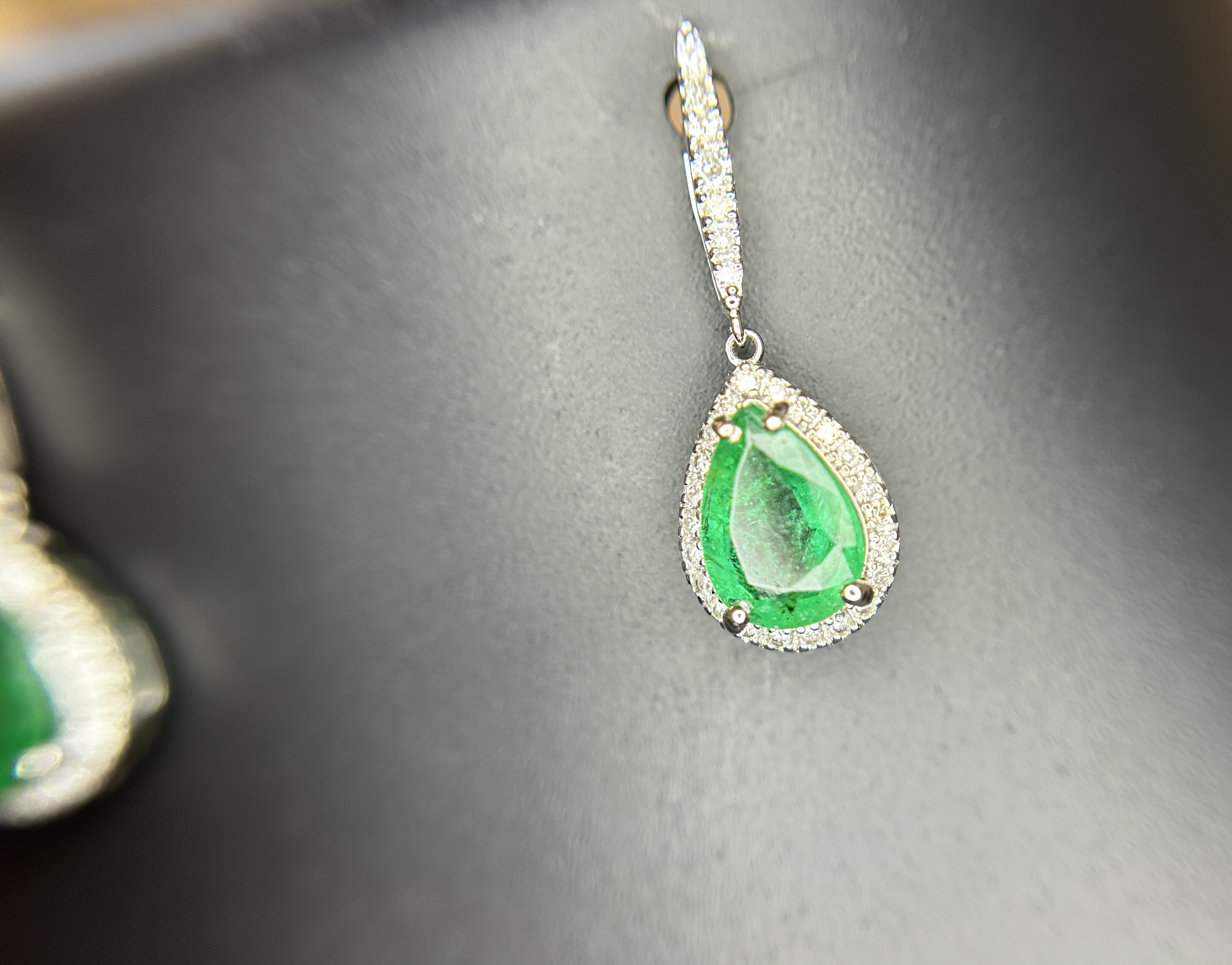 Beautiful 3.21ct Natural Emerald Earrings With Natural Diamonds & 18k Gold