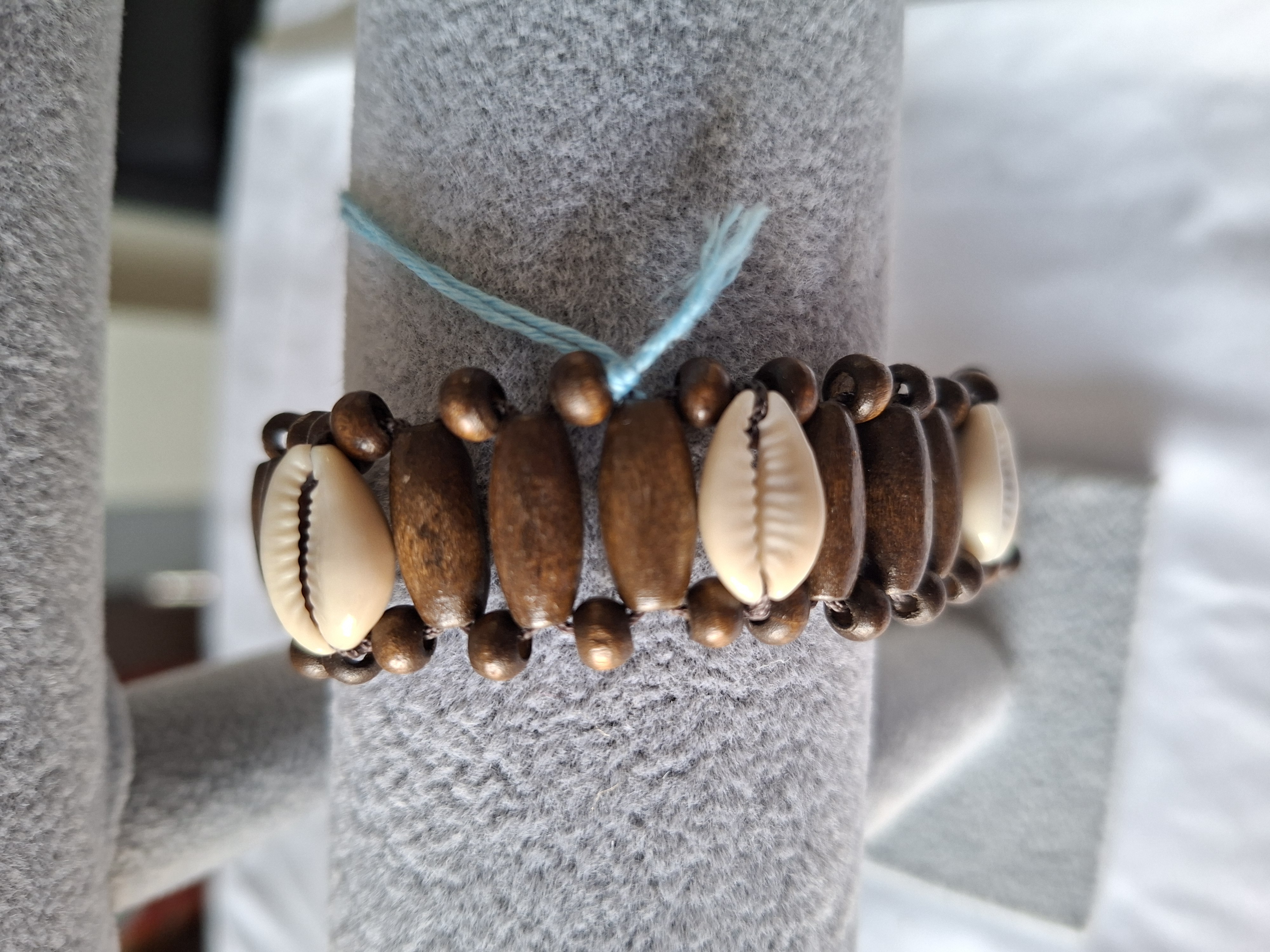 Selection of Vintage Jewellery Items