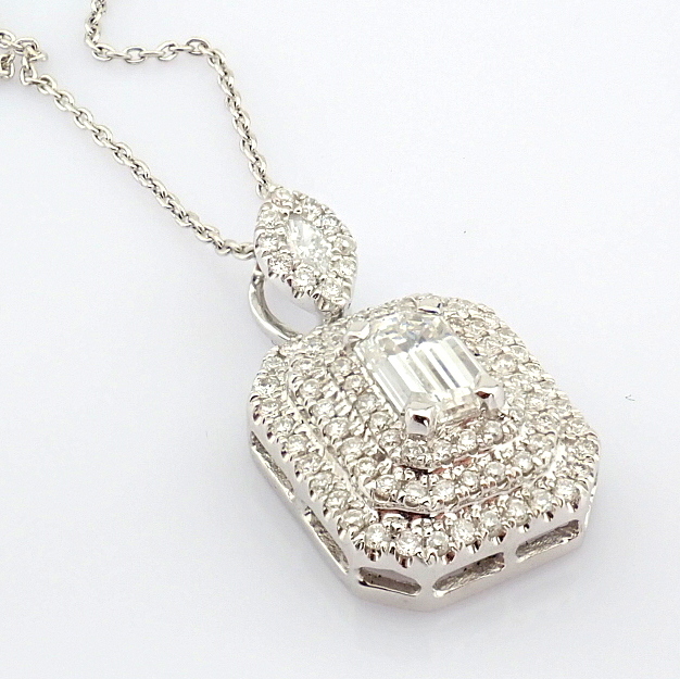 Natural Diamond 18K White Gold Necklace