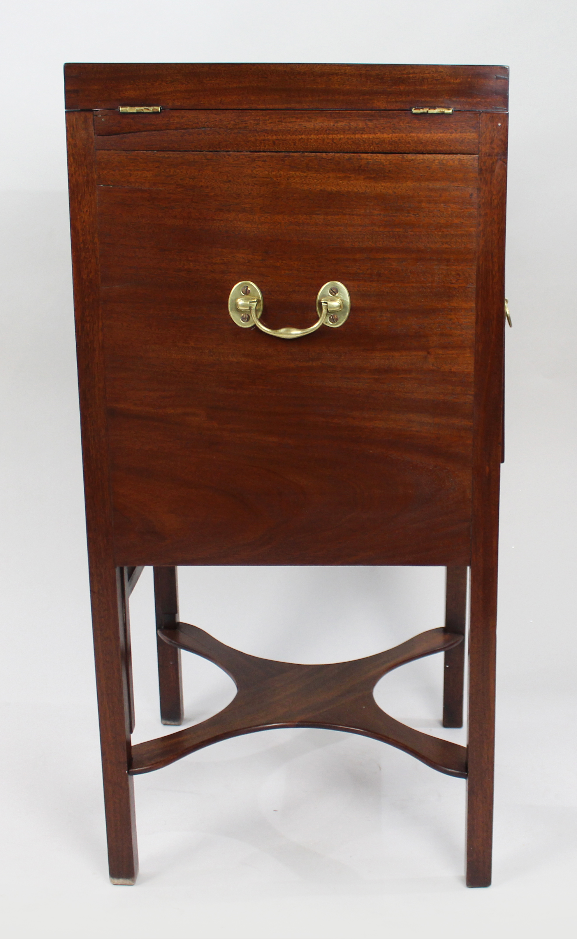 George III Mahogany Vanity Stand