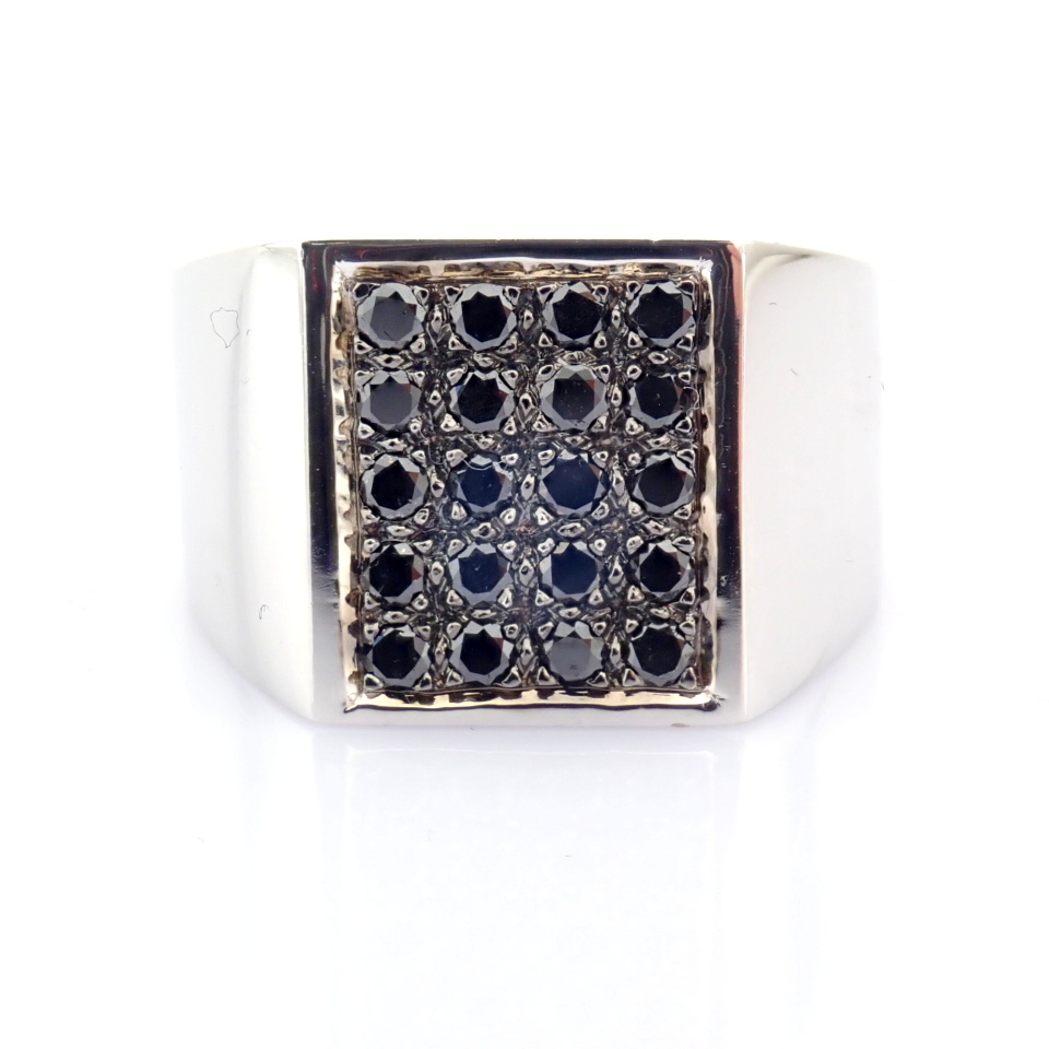 Natural Diamond 18K White Gold Ring