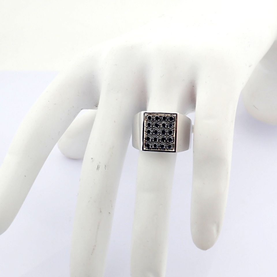 Natural Diamond 18K White Gold Ring
