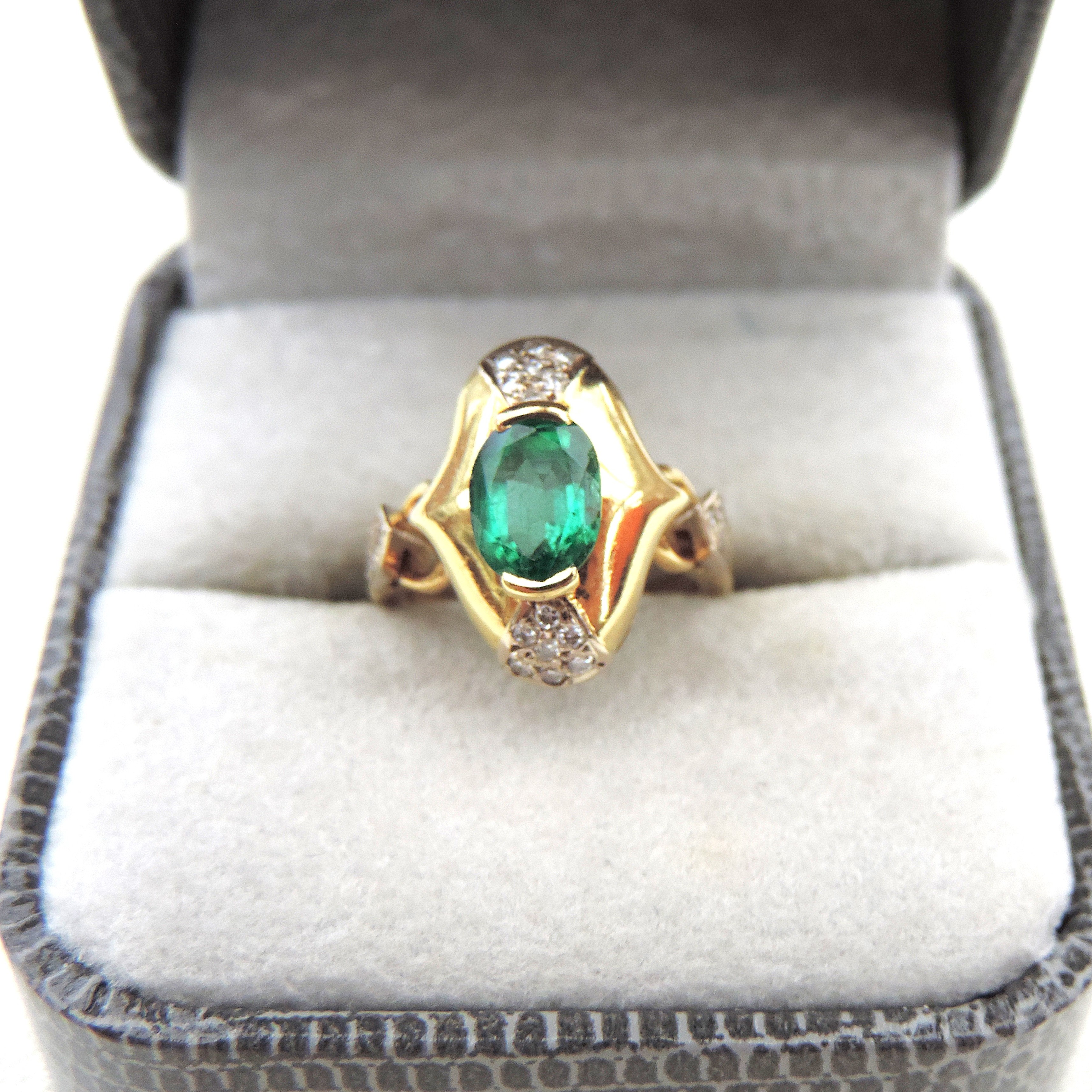 David Morris 18k Gold 1.24 Carat Emerald and Diamond Ring
