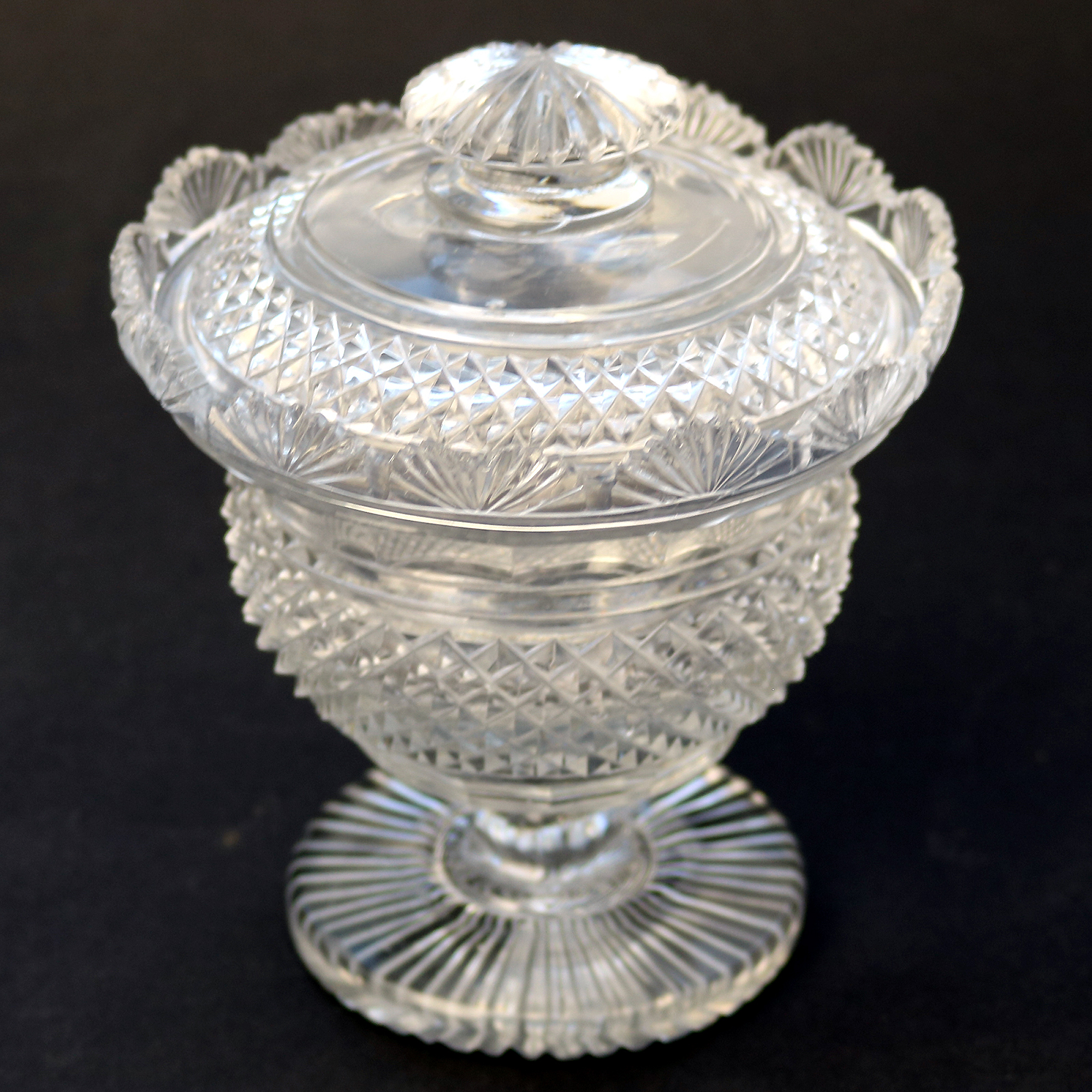 A Superb Antique Late Georgian Irish Cut Glass Bonbonniere C.early 19thC