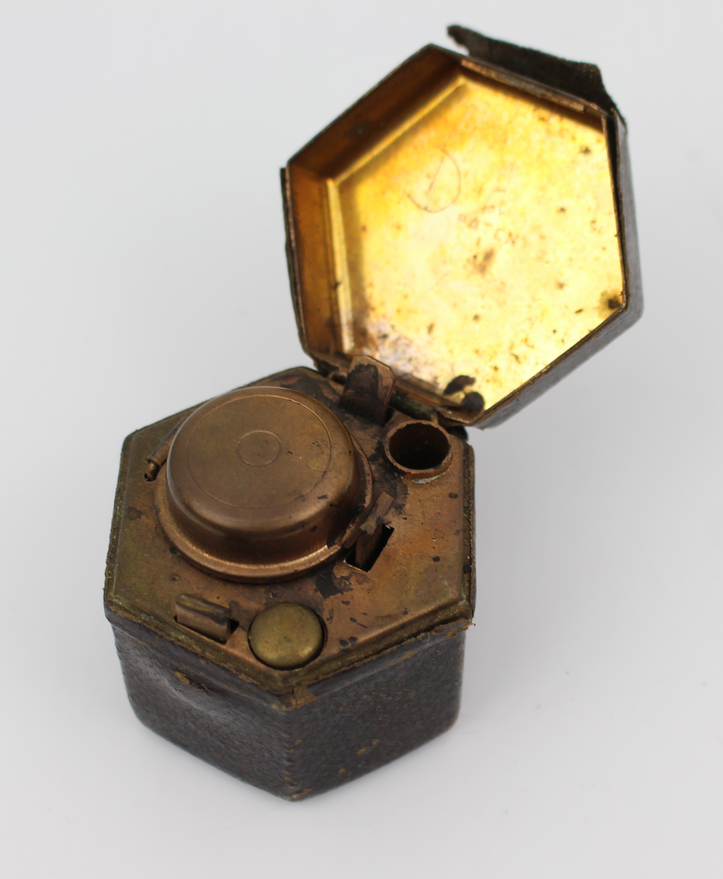 Antique Travelling Patent Inkwell – Hexagonal Leather-Covered Case c.1890