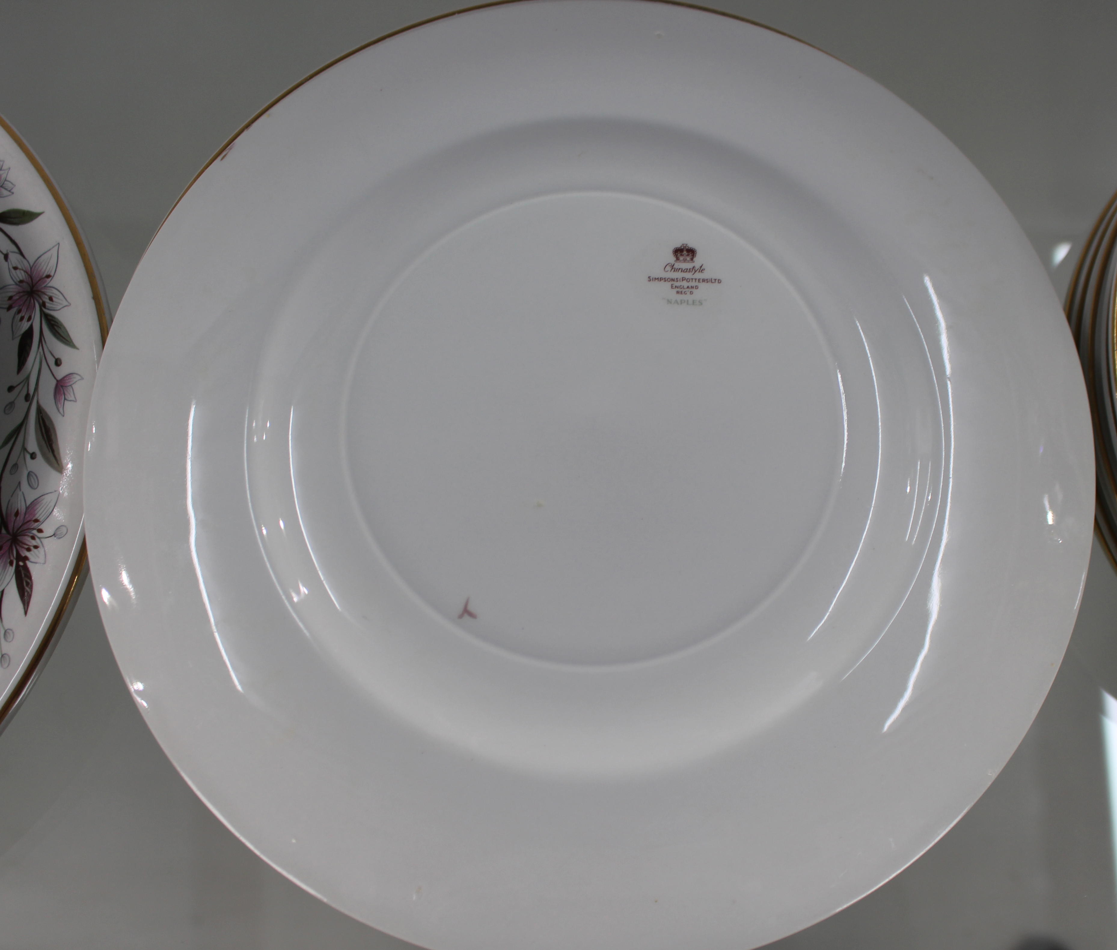 Chinastyle Simpson Potteries Naples Part Dinner Service