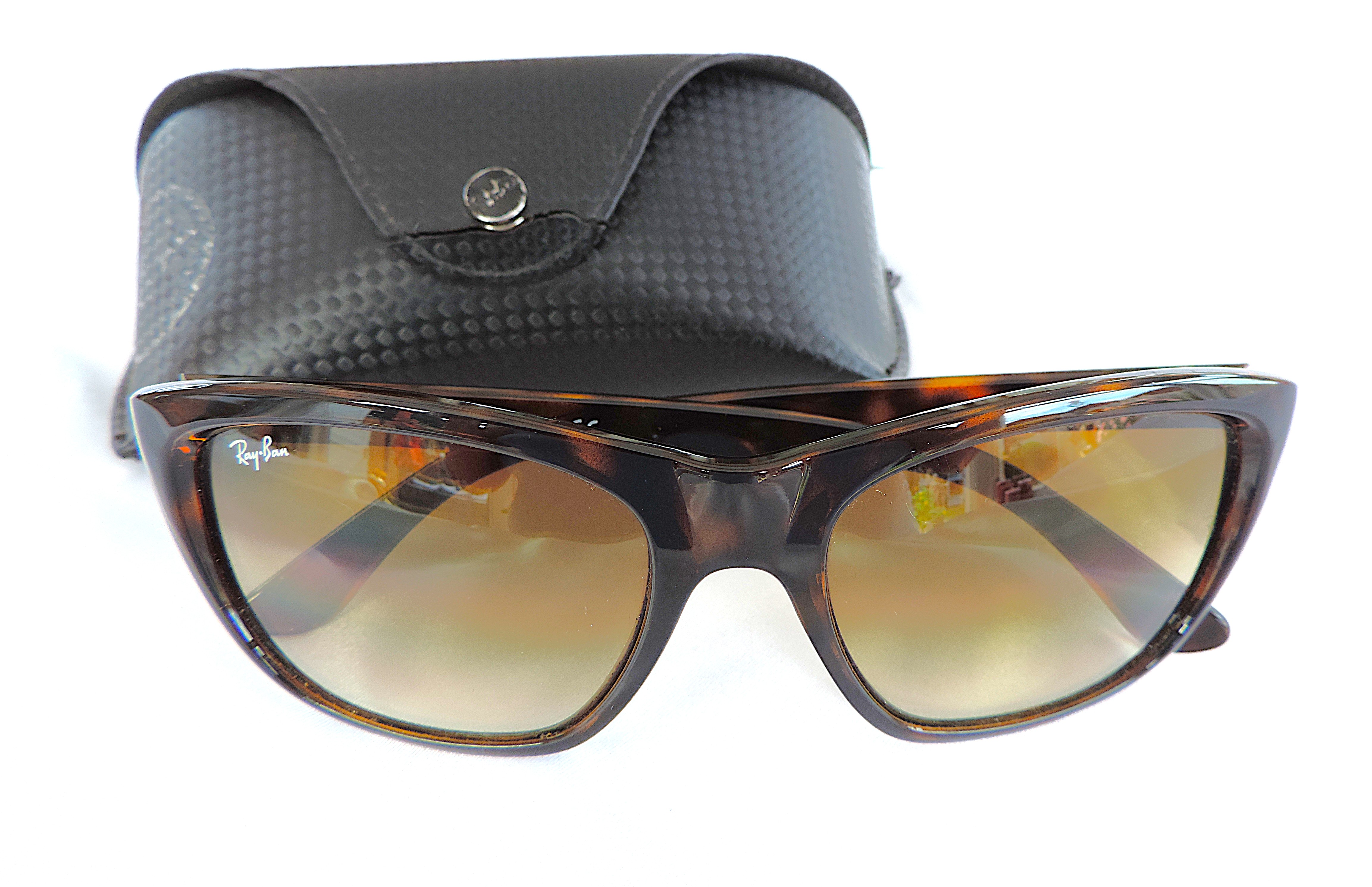Ray-Ban Wayfarer Sunglasses 4154 710/51 2N Light Havana Frame