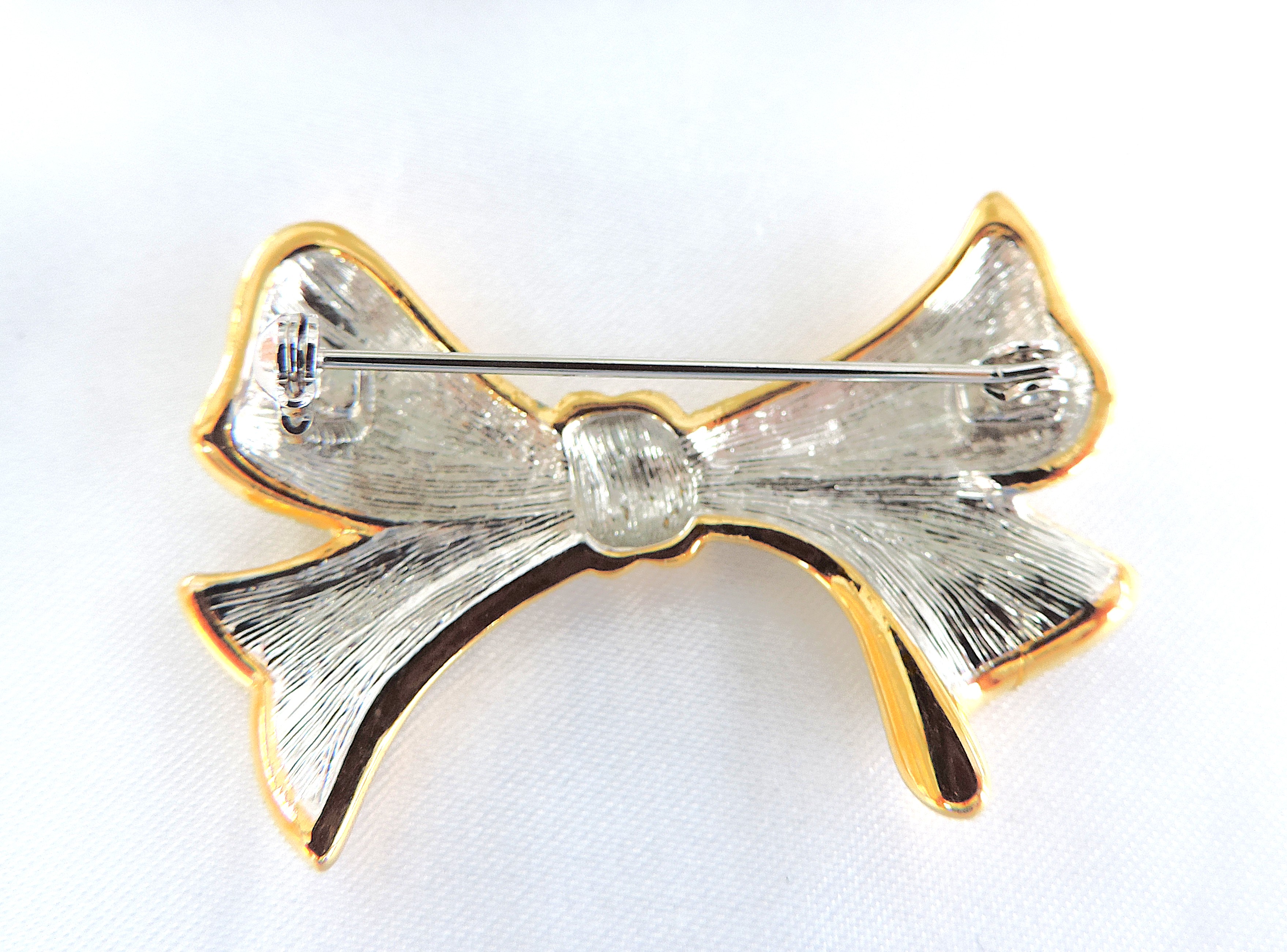 Vintage Gold Plated Austrian Crystal Bow Ribbon Brooch c.1980's