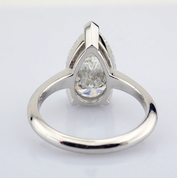 Pear Cut Lab-Grown Diamond Ring - 4.1 Total Carat (IGI Certified)