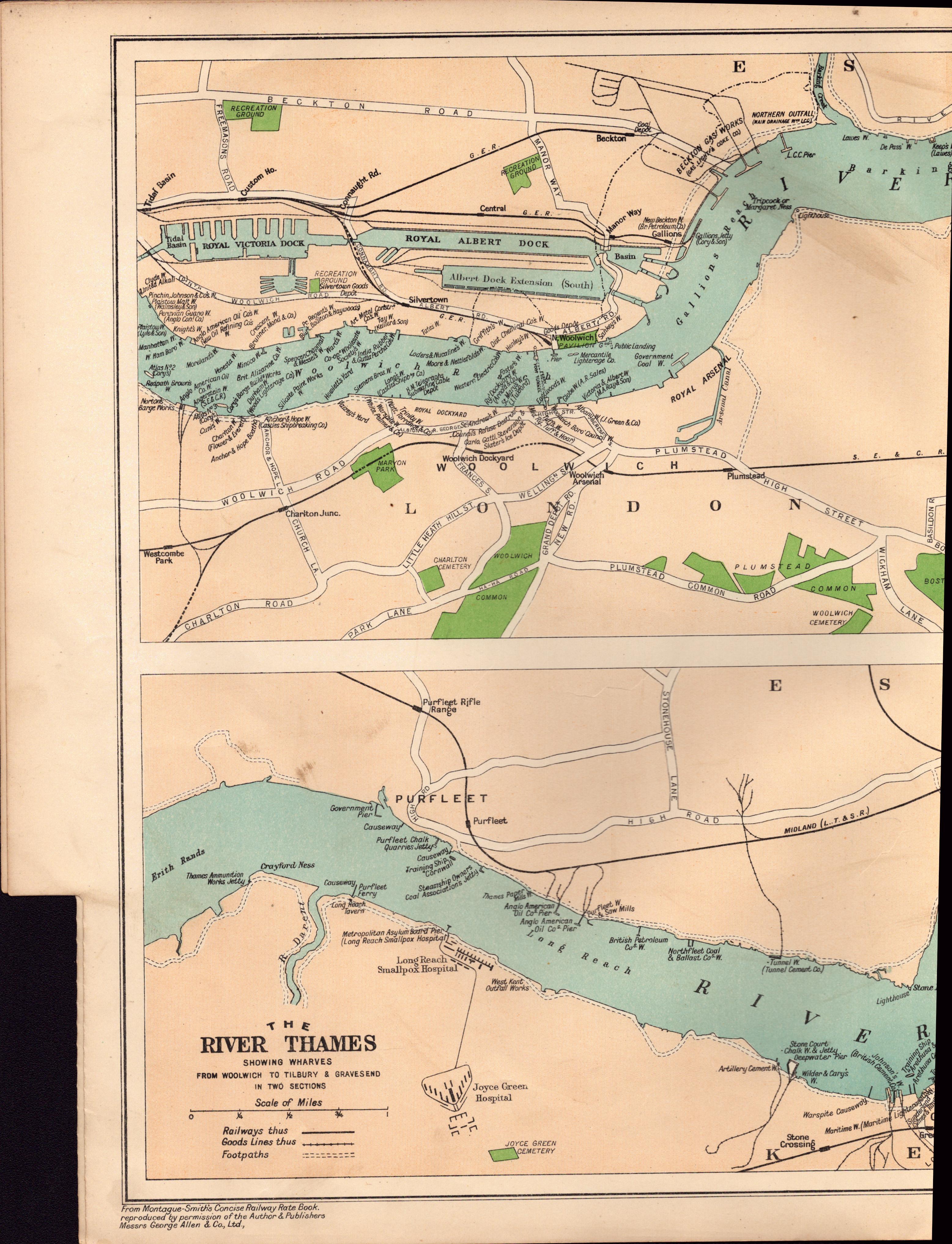 Bacons Vintage London Suburbs the River Thames Showing Wharves Map.