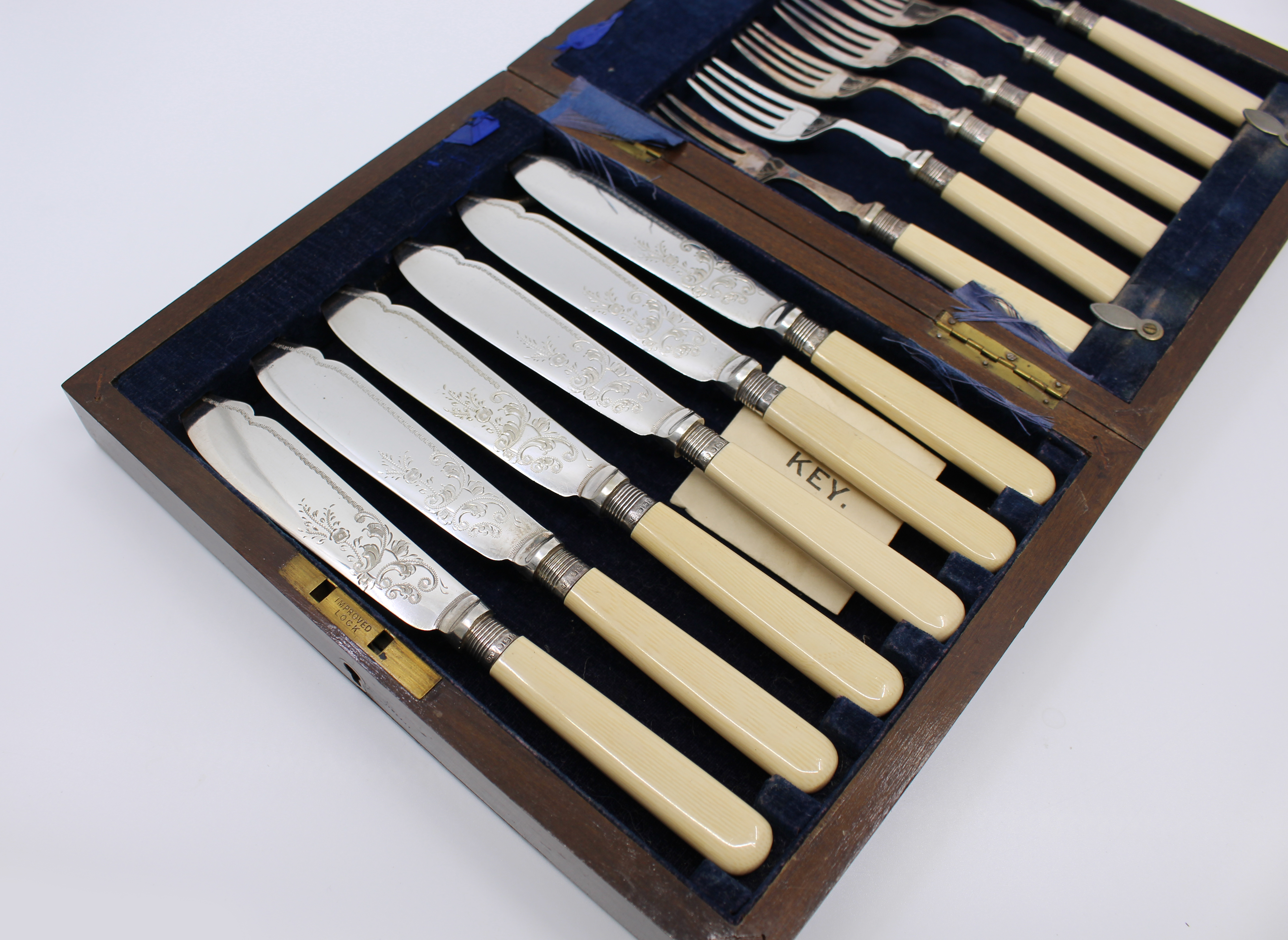 Cased Set of Six Fish Knives & Forks Sheffield 1915