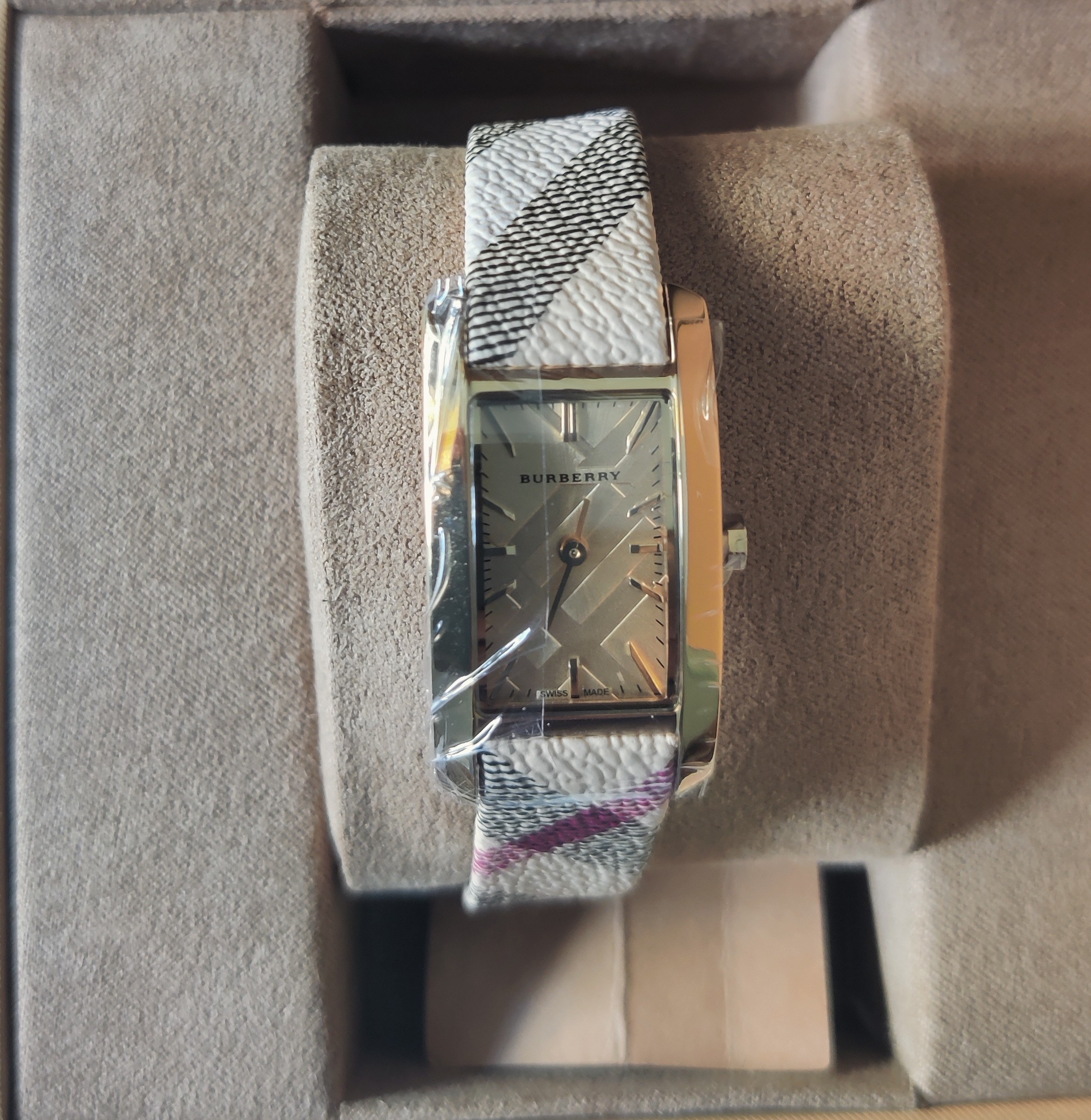 Burberry BU9509 Ladies Watch