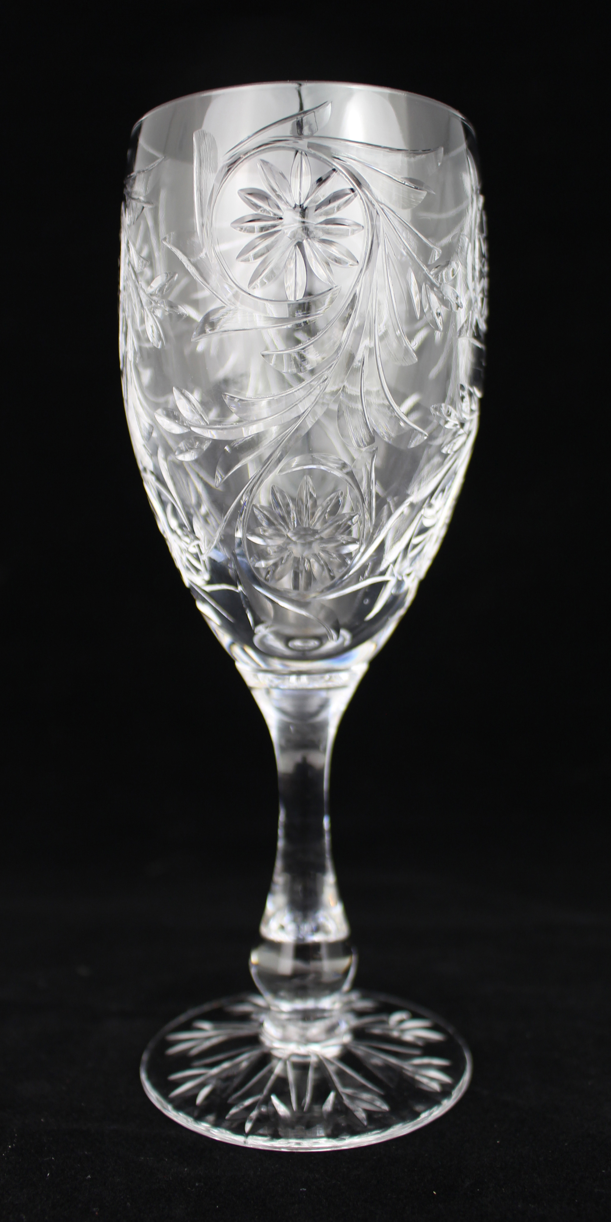 Set of 8 Tudor Crystal "Catherine of Aragon" Wine Glasses
