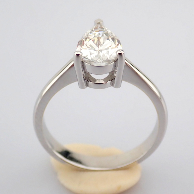 Pear Cut Lab-Grown Diamond Ring - 1.35 Total Carat (IGI Certified)