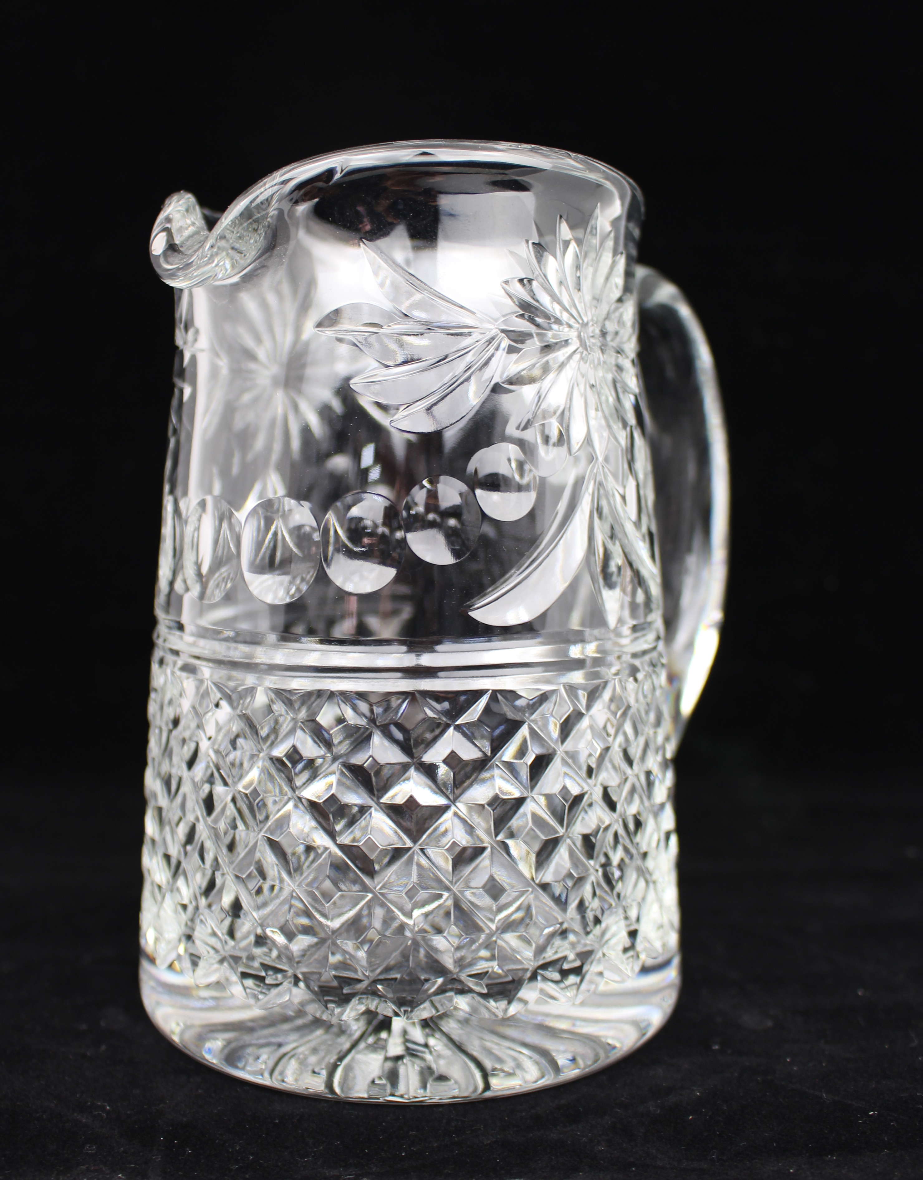 Fine Stuart Crystal Beaconsfield Pattern Cut Glass Jug