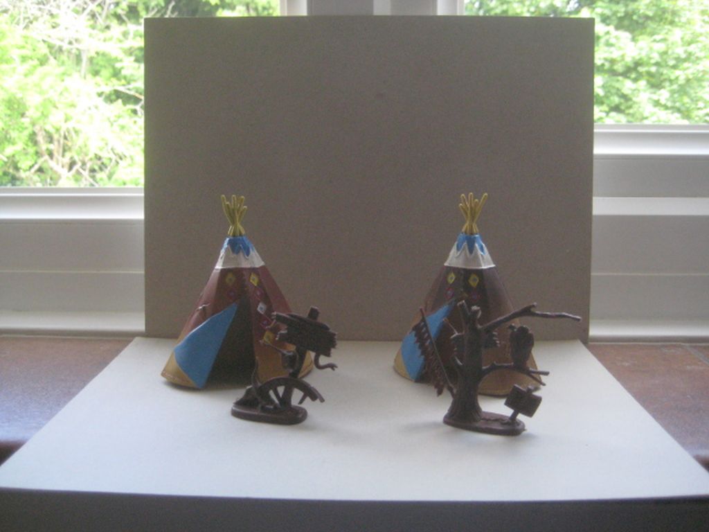 A Group of 4 Vintage Britain's Ltd Plastic Figures