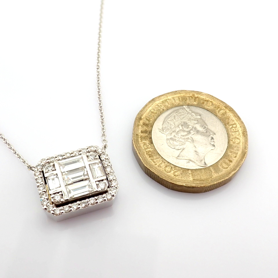Natural Diamond 18K White Gold Necklace