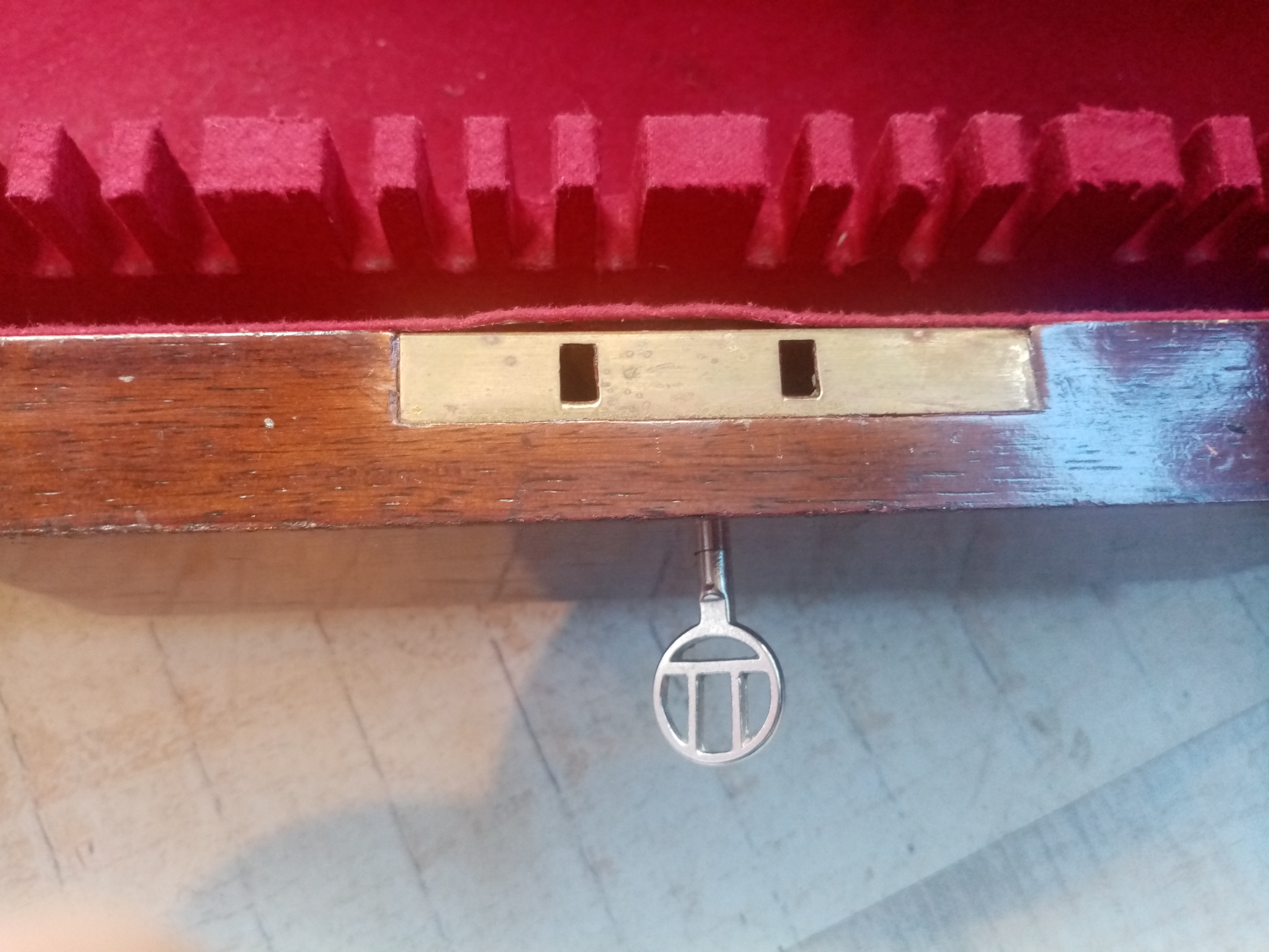 Art Deco Mahogany Cutlery Canteen Box (Empty) With Key