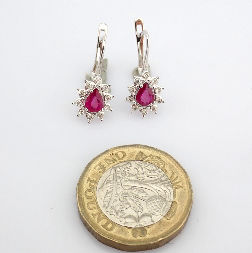Natural Diamond 18K White Gold Earring