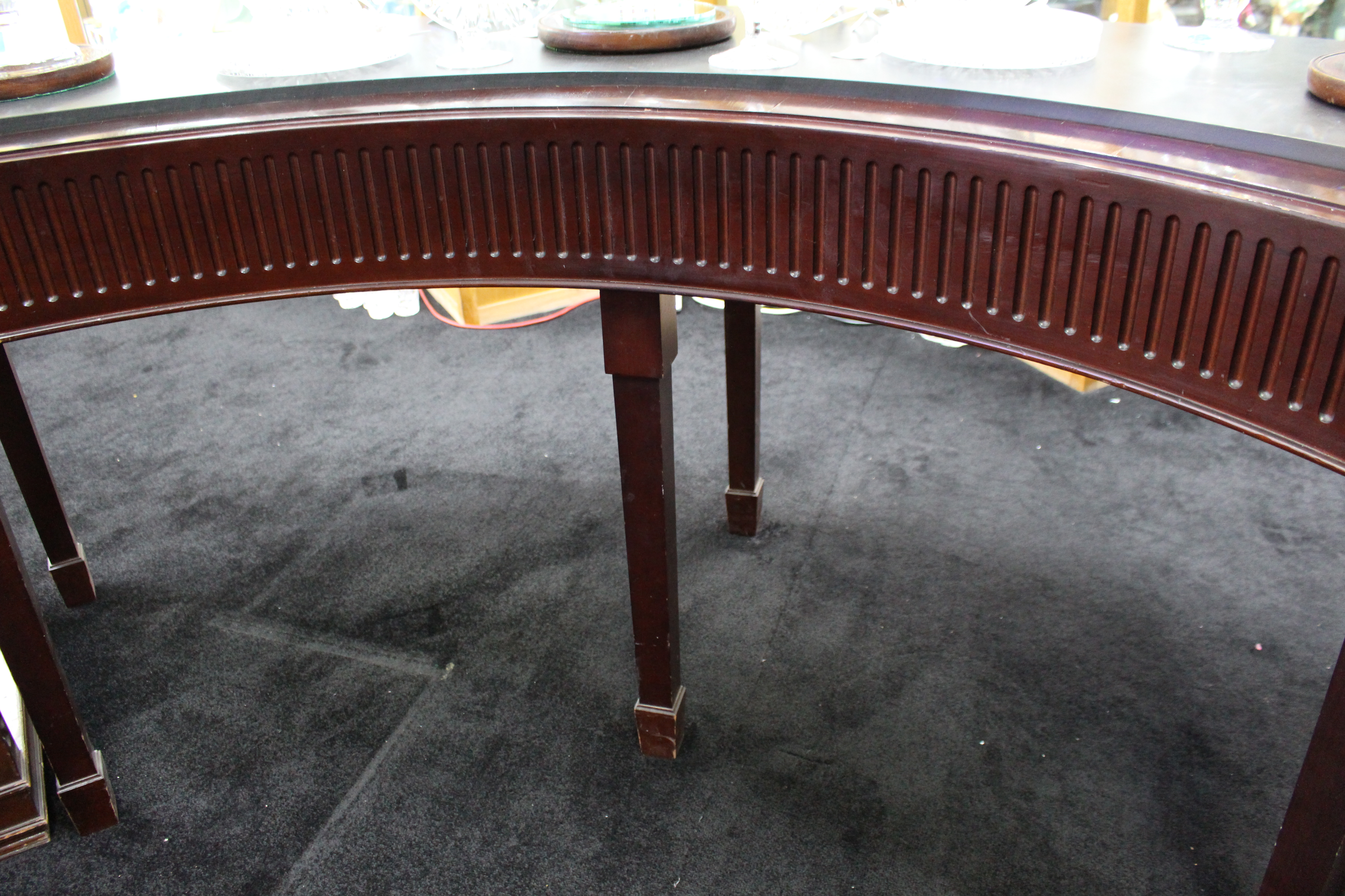 Large and Heavy Mahogany Console Table with Reeded Frieze and Fixed Marble Top – c.20th Century