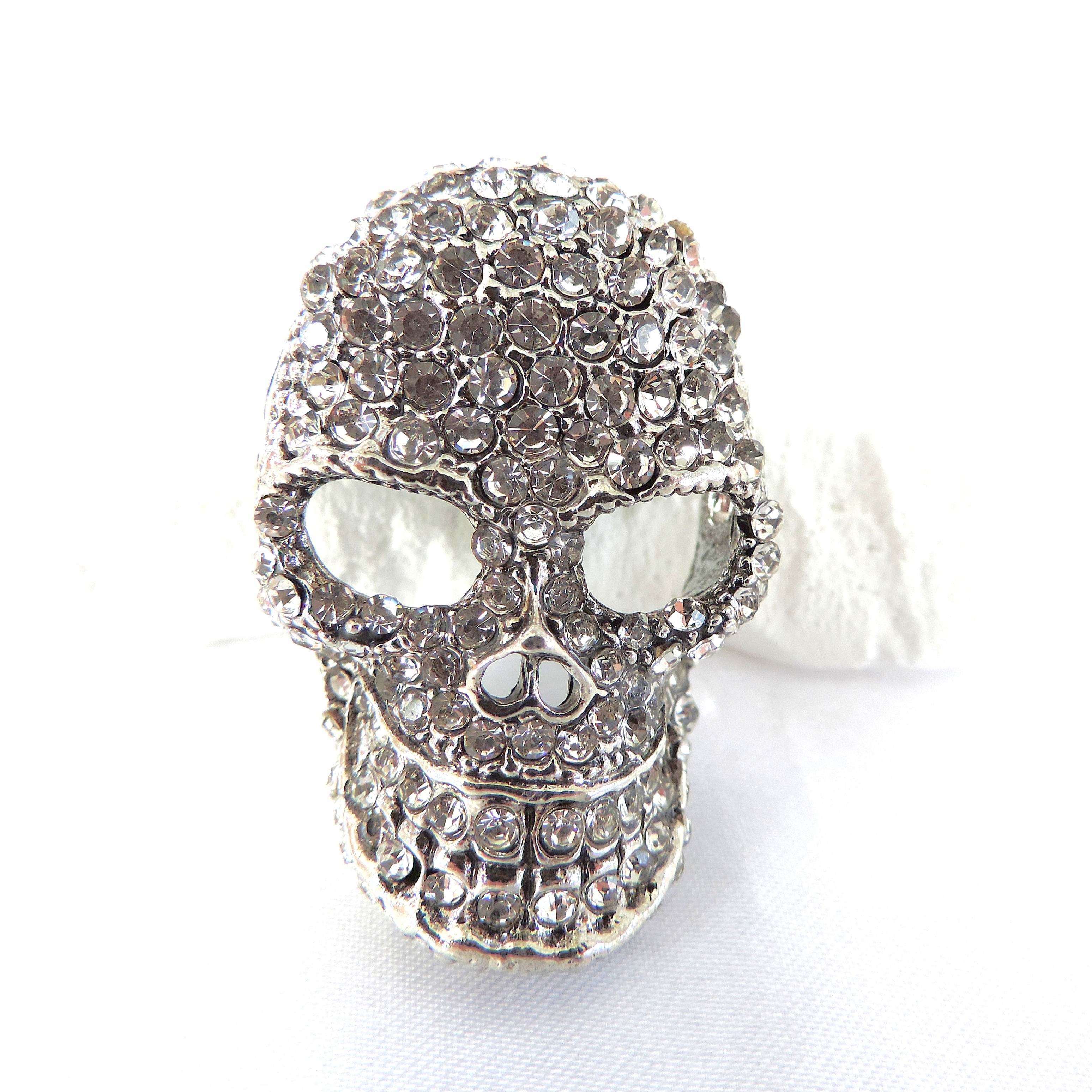 White Crystal Encrusted Skull Brooch 4cm x 2.5cm